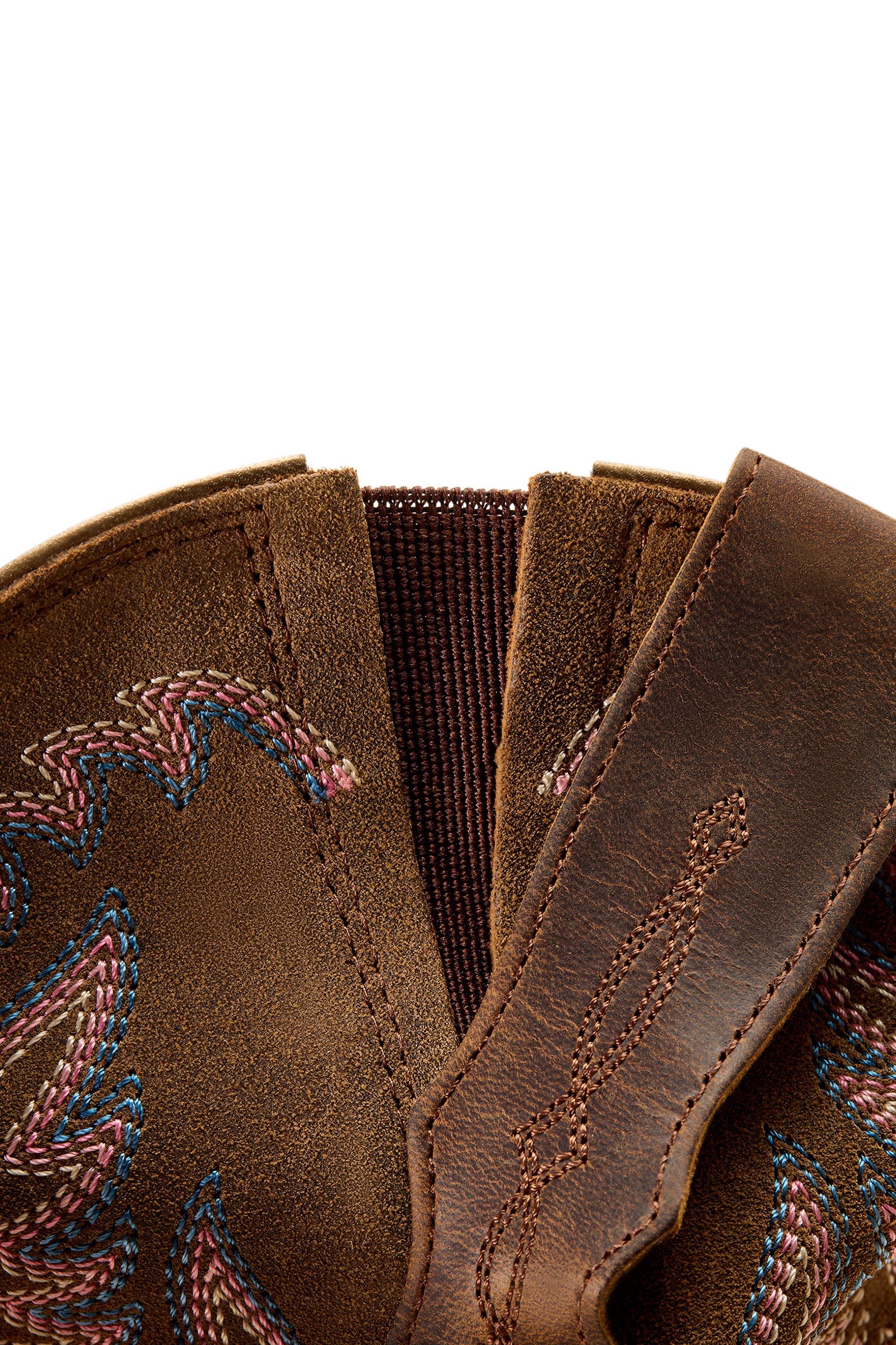 Ariat Naisten Cattle Caite western-saappaat leve&auml;ll&auml; nelikulmaisella k&auml;rjell&auml;