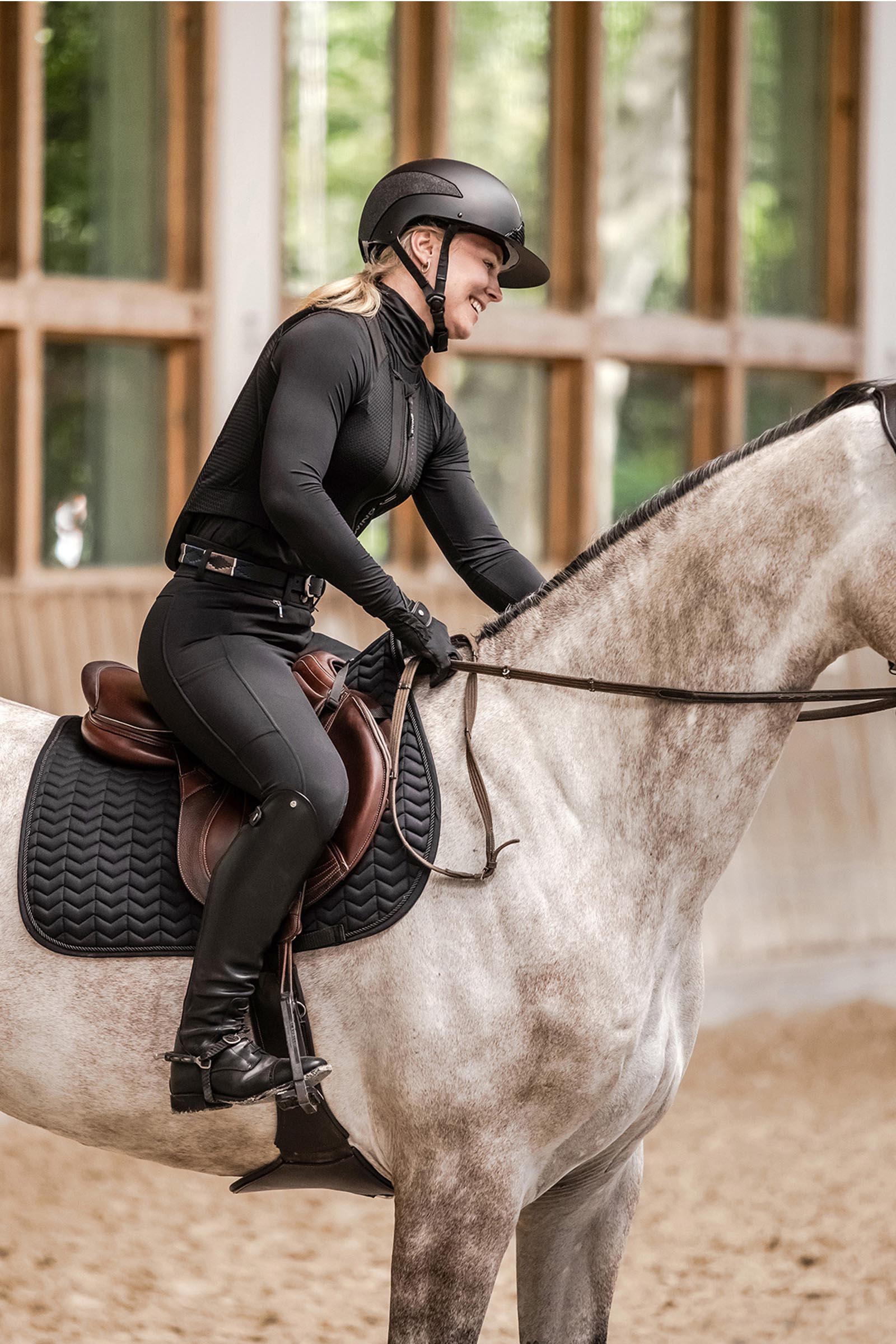 SWING H24 Lady Shine ratsastus kypärä