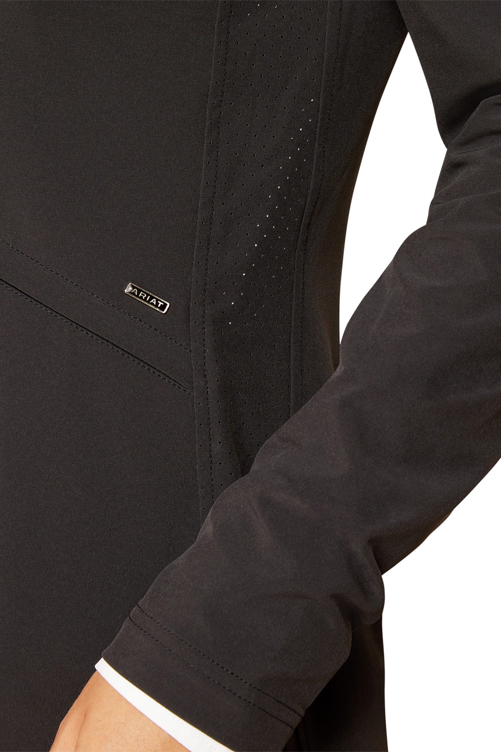 Ariat Naisten Artico 2.0 Pitk&auml;hihainen N&auml;yttelytakki