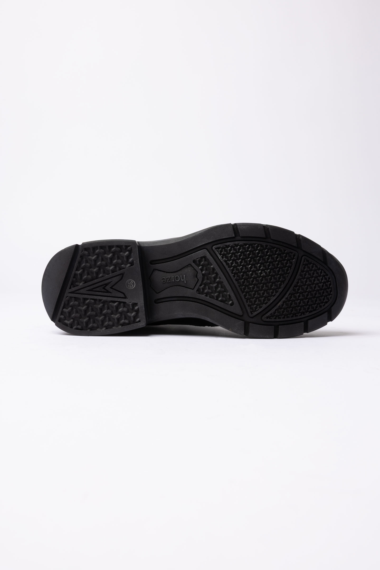 Horze Atacama vedenpit&auml;v&auml;t nauhasaappaat