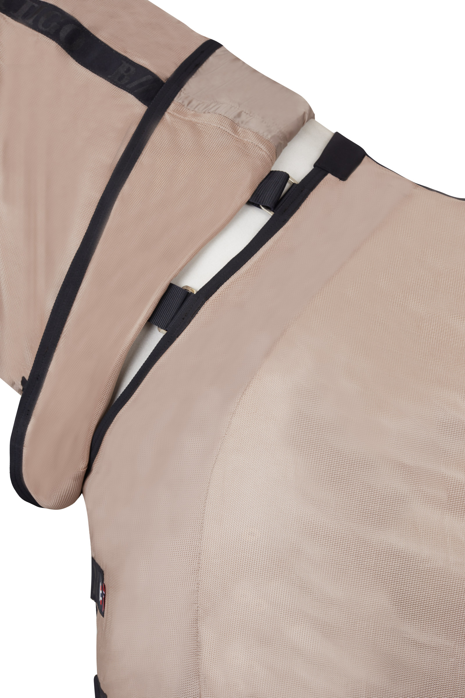 B Vertigo Delux hy&ouml;nteisloimi irrotettavalla kaulakappaleella sek&auml; UV-suojalla