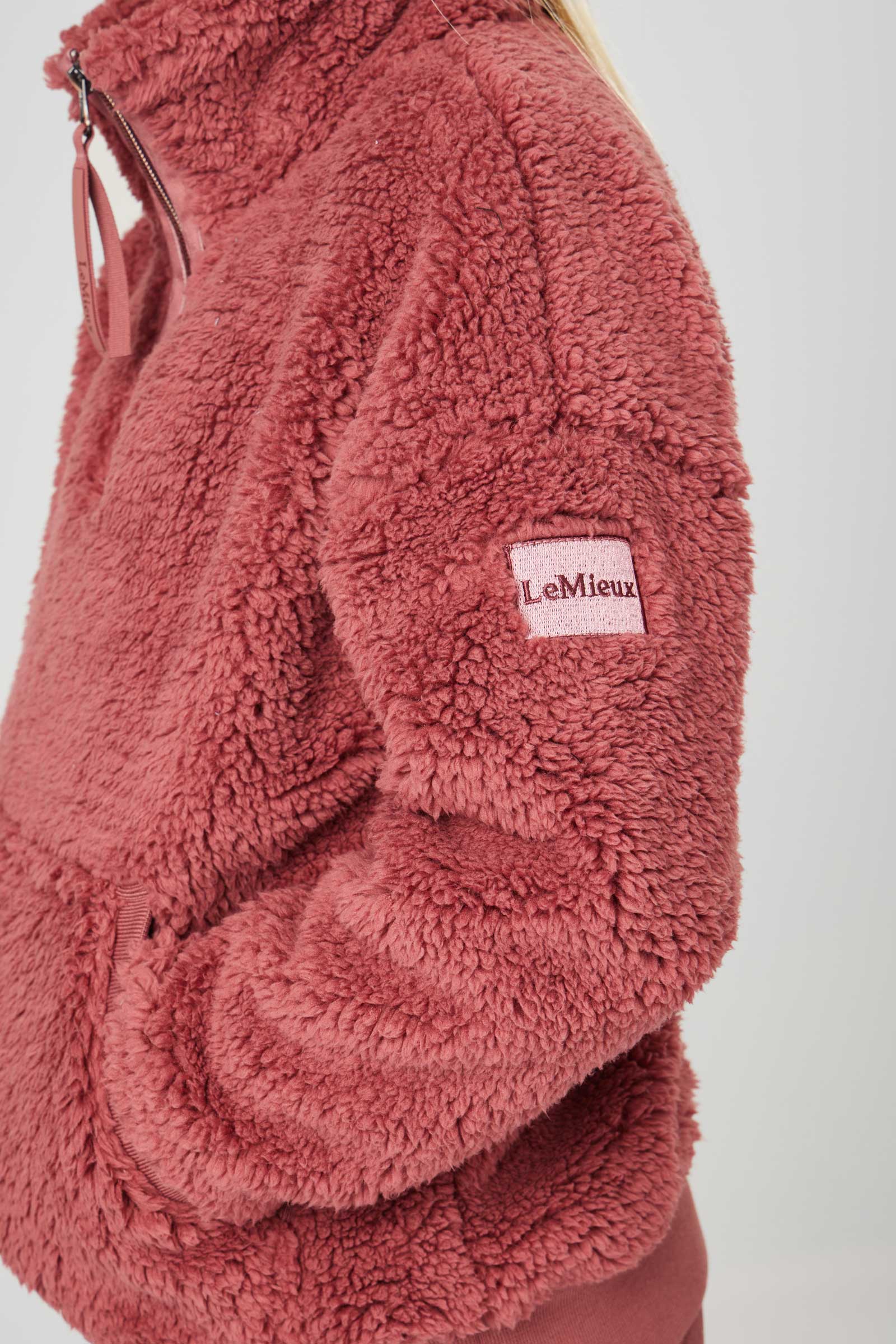 LeMieux Young Rider Tia Teddy fleece neule