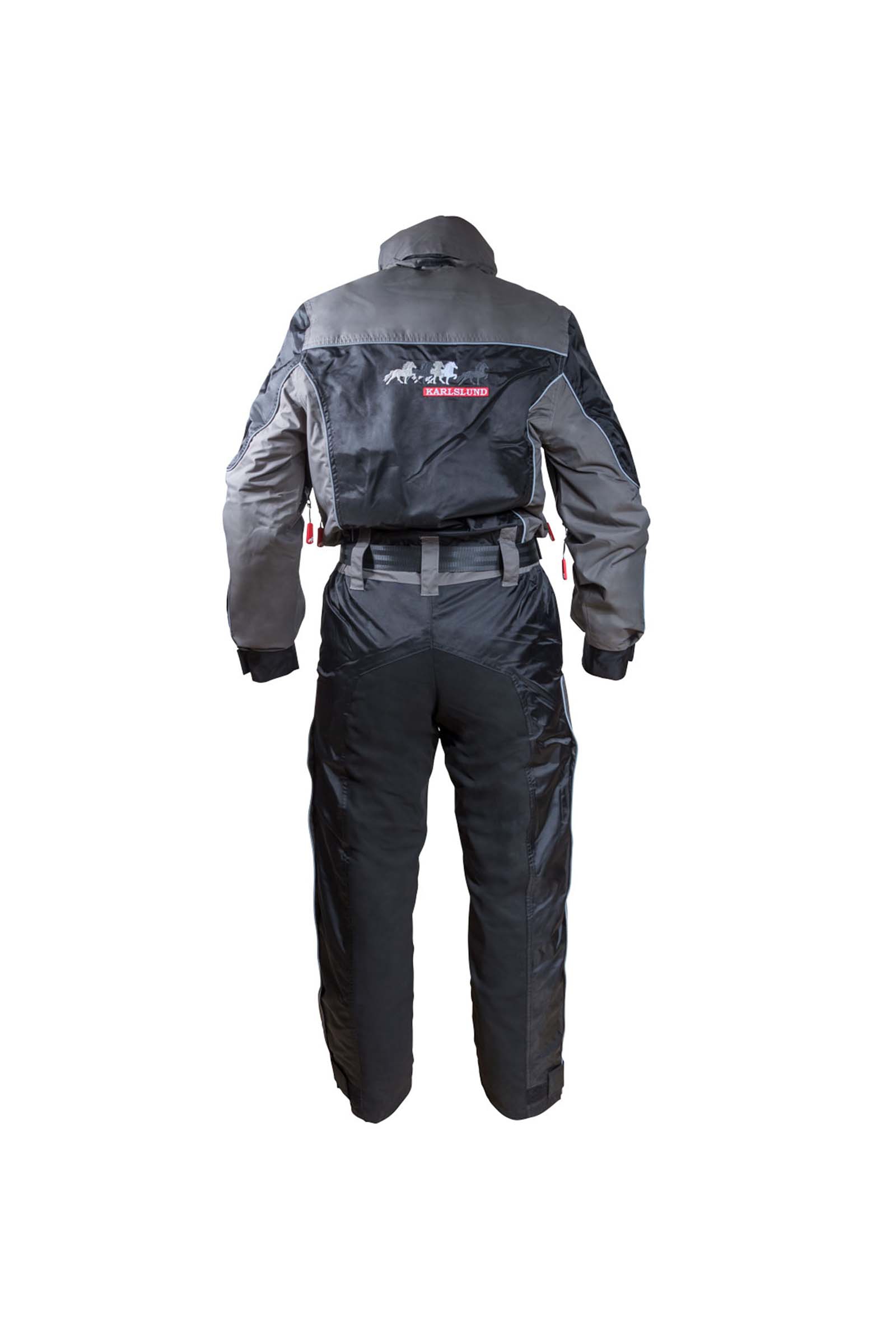 Karlslund Dalvik Talvi Ratsastushaalari