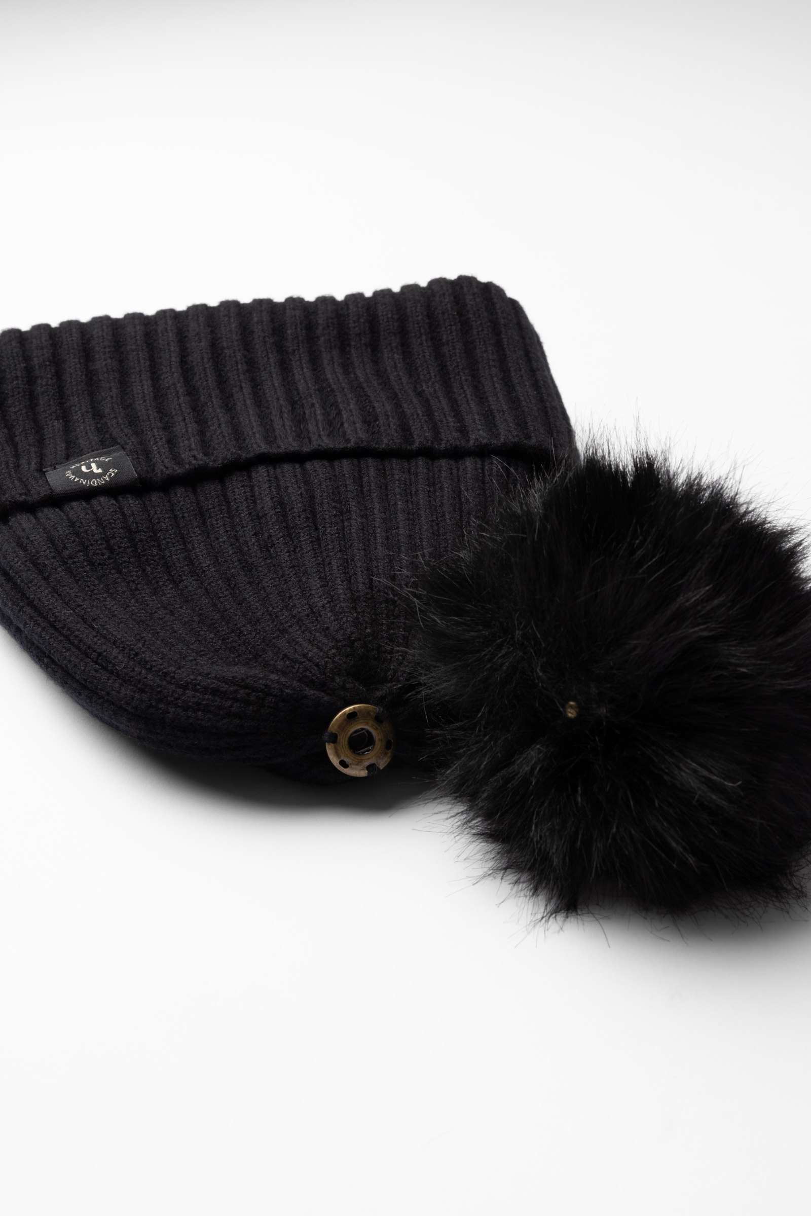 Horze Nele Neulottu hattu