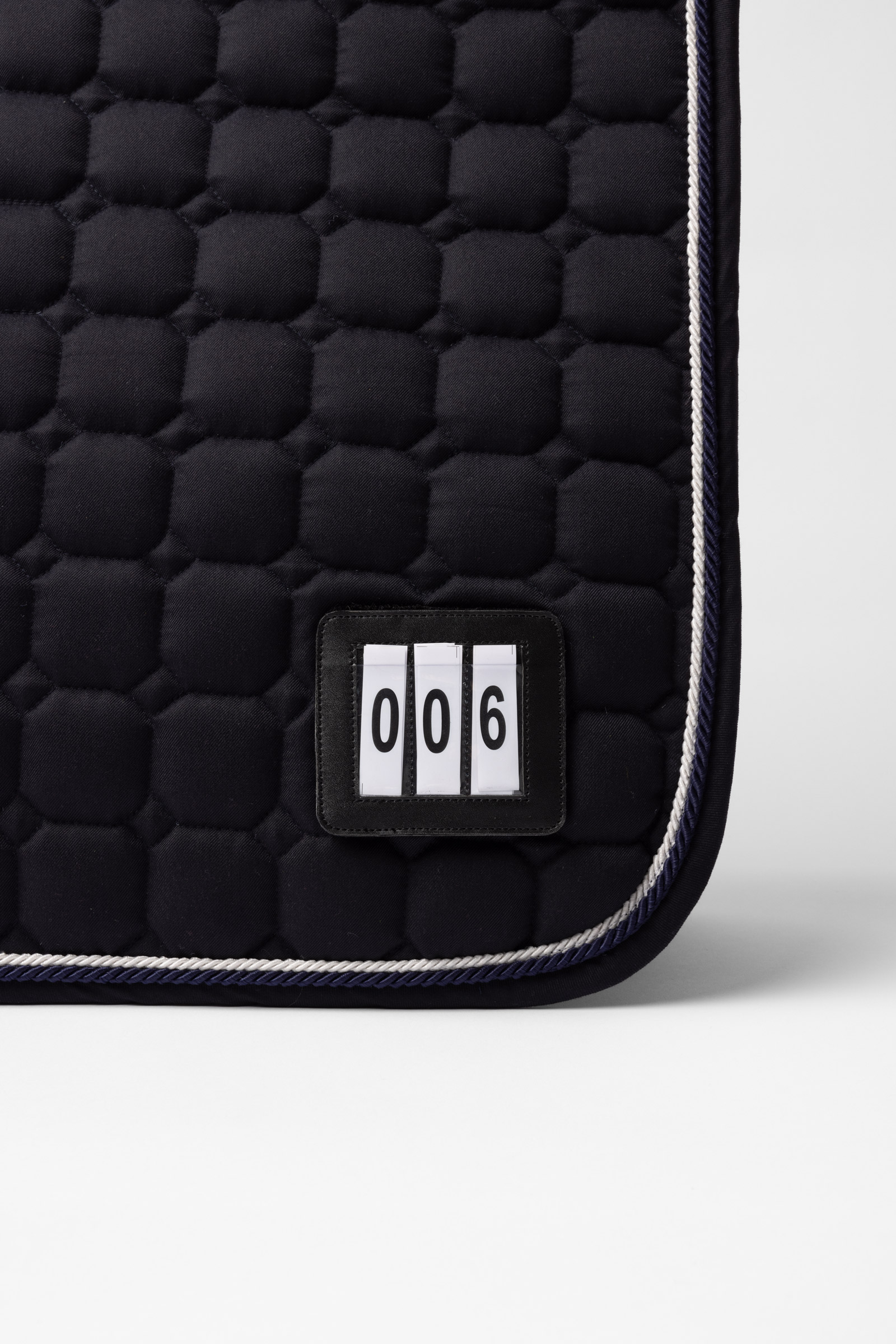 Horze Malmo Yleisneli&ouml; kilpailusatulahuopa