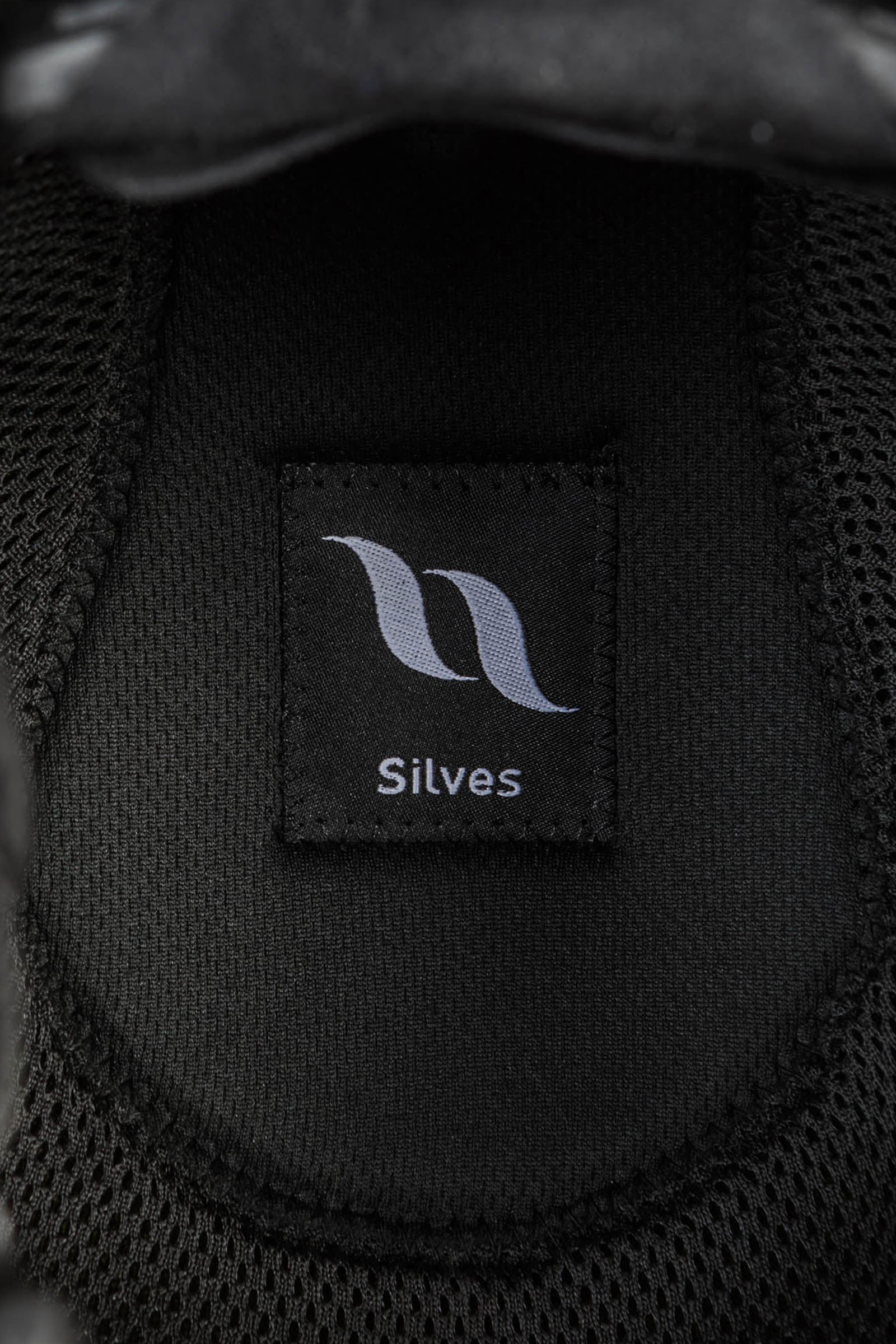 Back on Track Silves ratsastuskypärä sileällä yläosalla