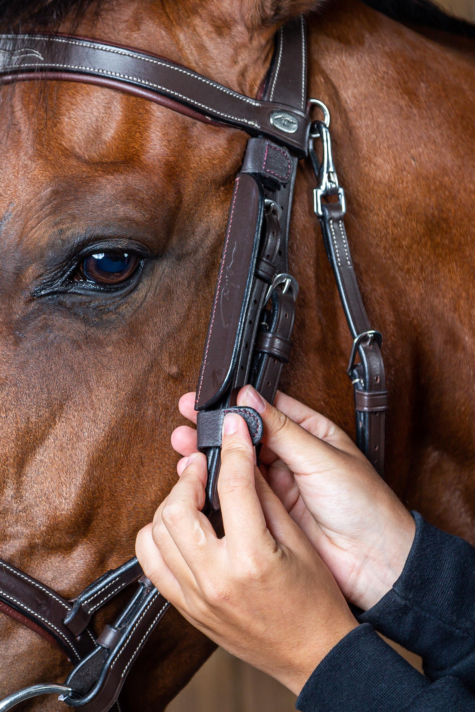 Dy'on Working minisilm&auml;l&auml;p&auml;t