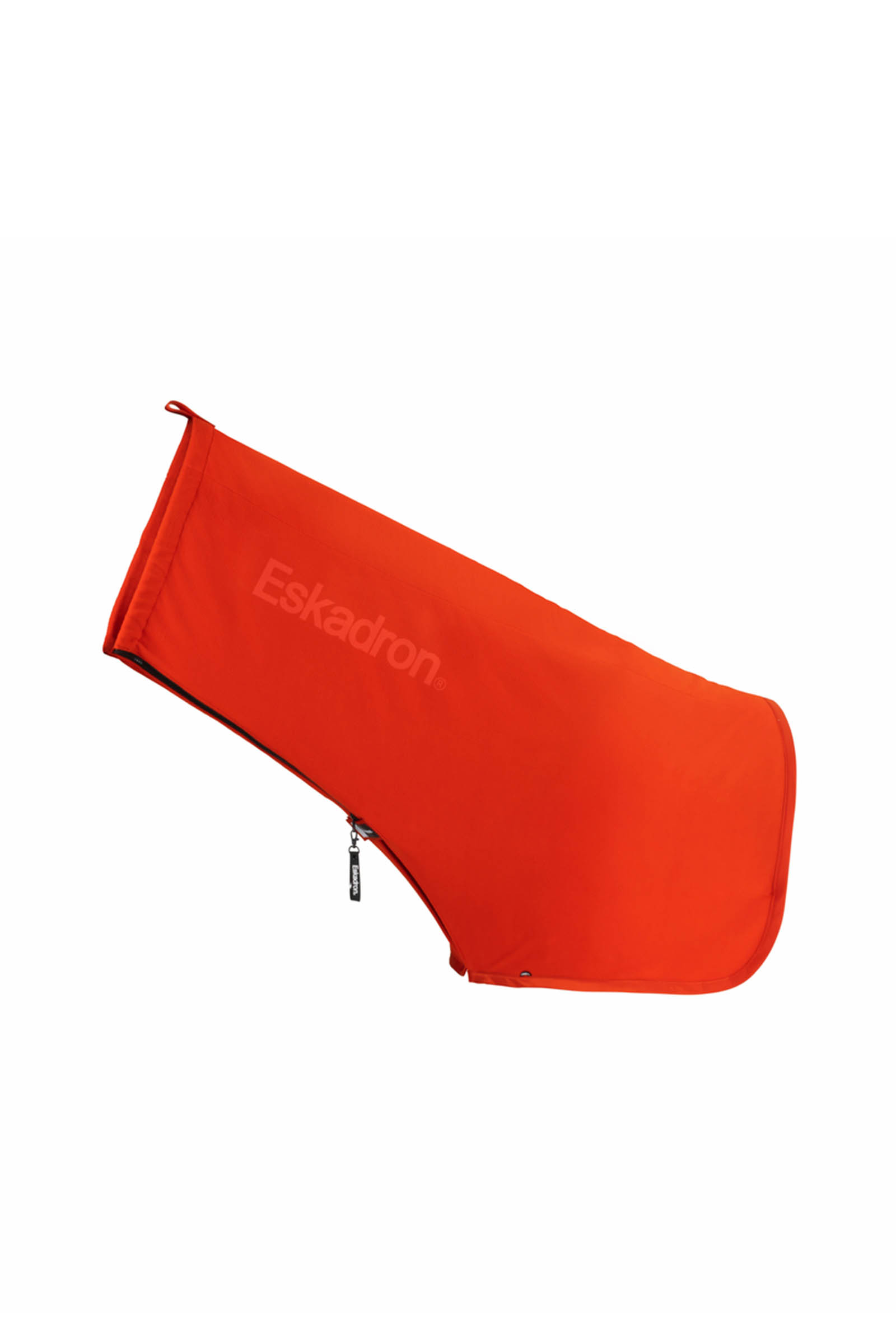 Eskadron Dynamics AW25 fleecekaulahuivi vetoketjulla kaulassa