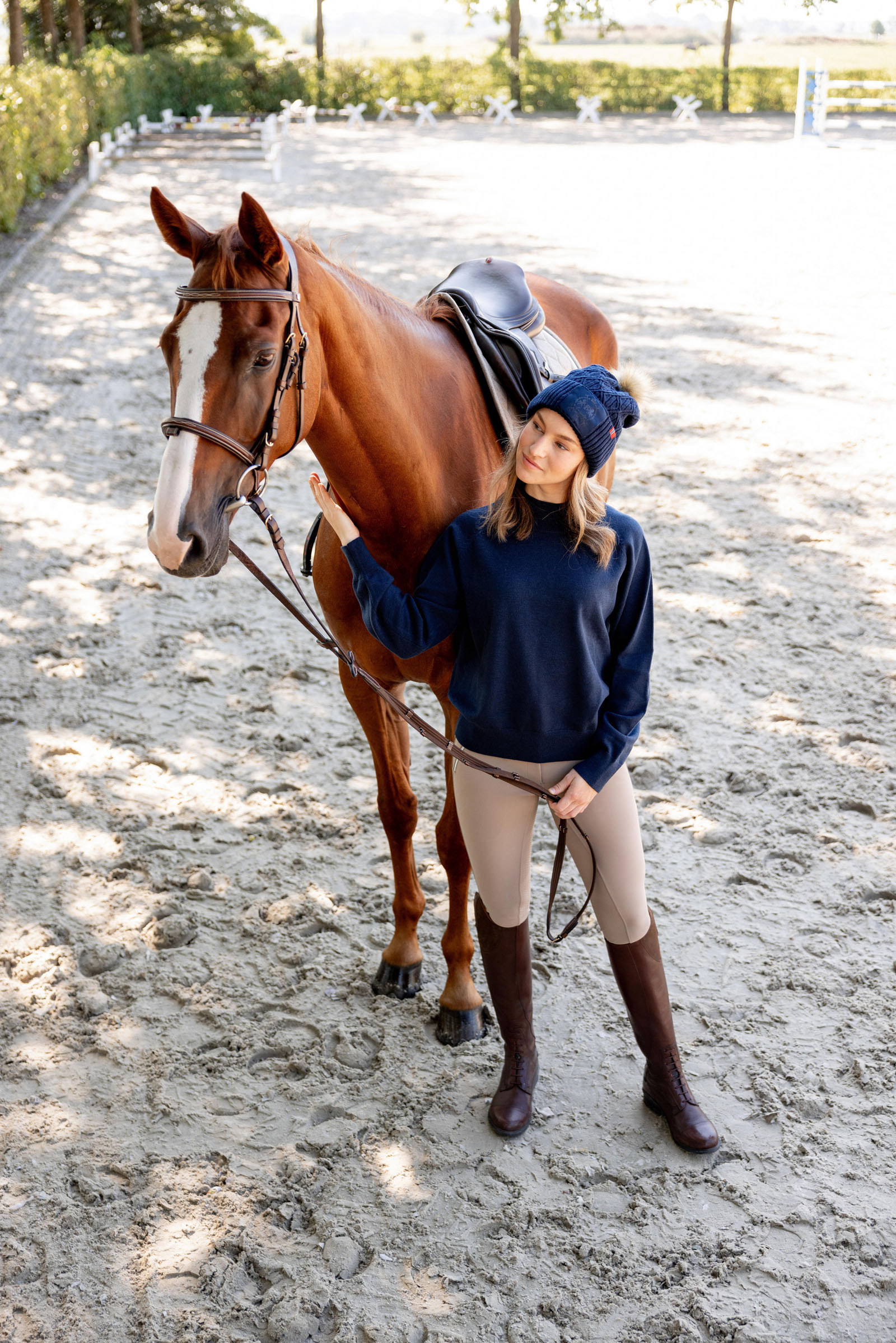 B Vertigo Faye Villasekoite Neule