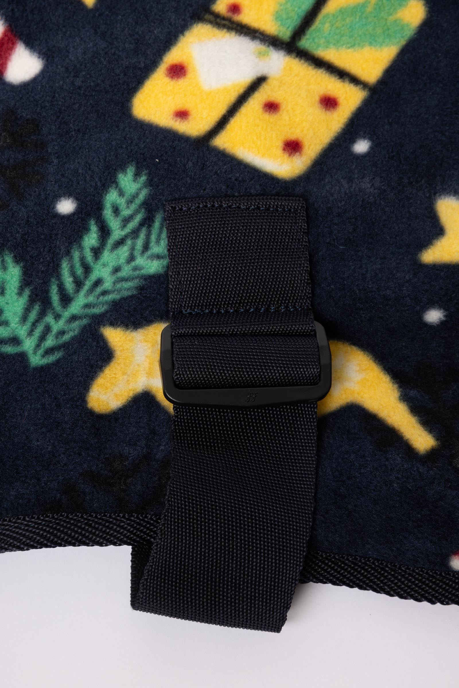 Horze jouluneule koirille