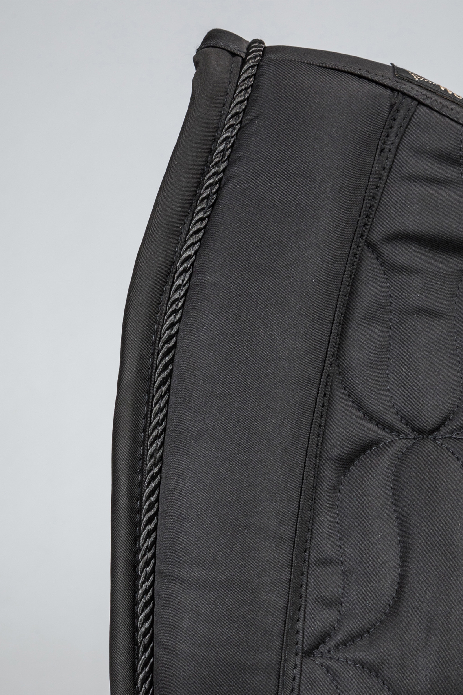 Back on Track Deep Nights Kouluhuopa