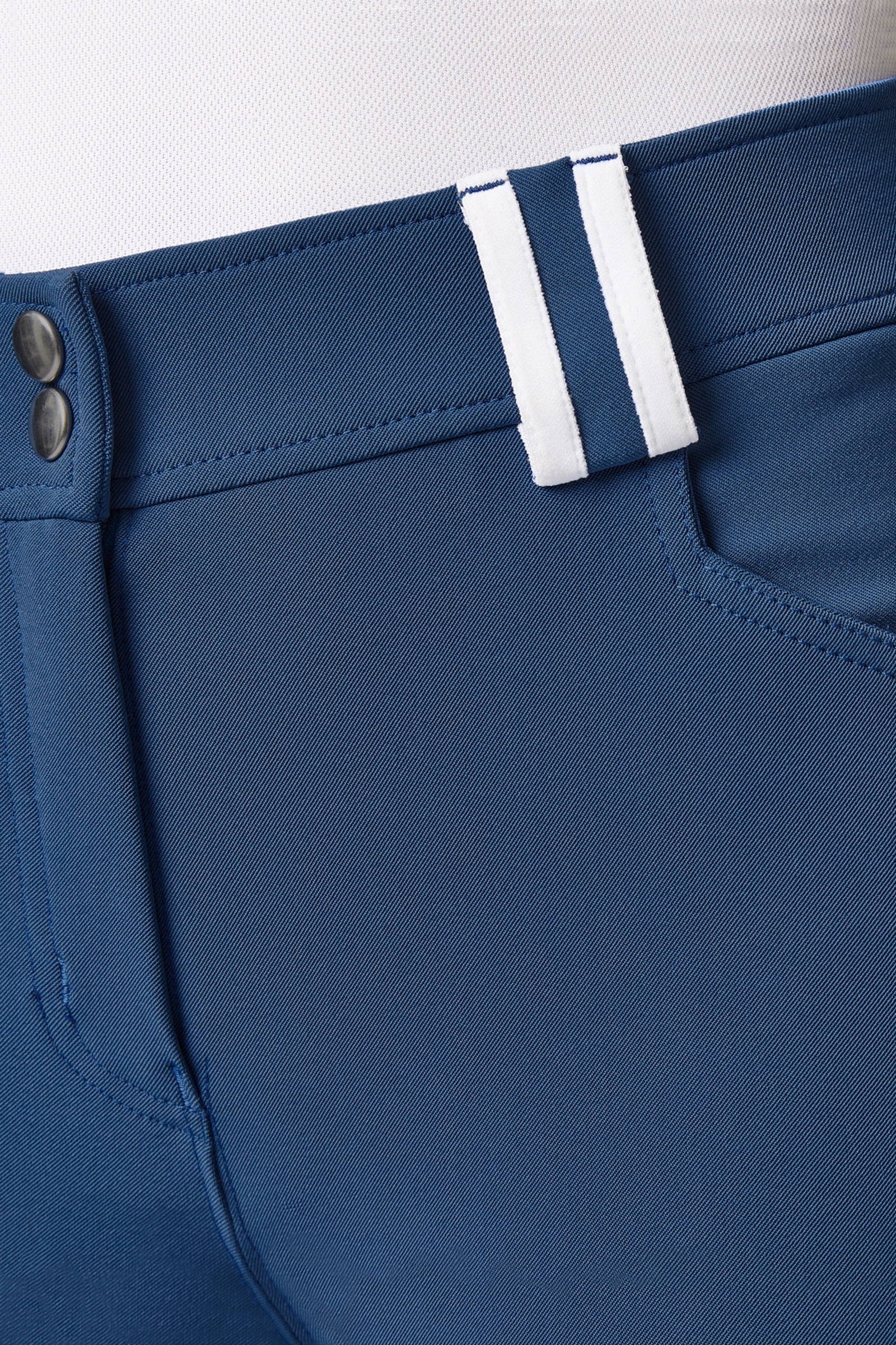 Naisten korkeavyötäröiset ratsastushousut kokopaikoilla ja tehostevärisillä tereillä