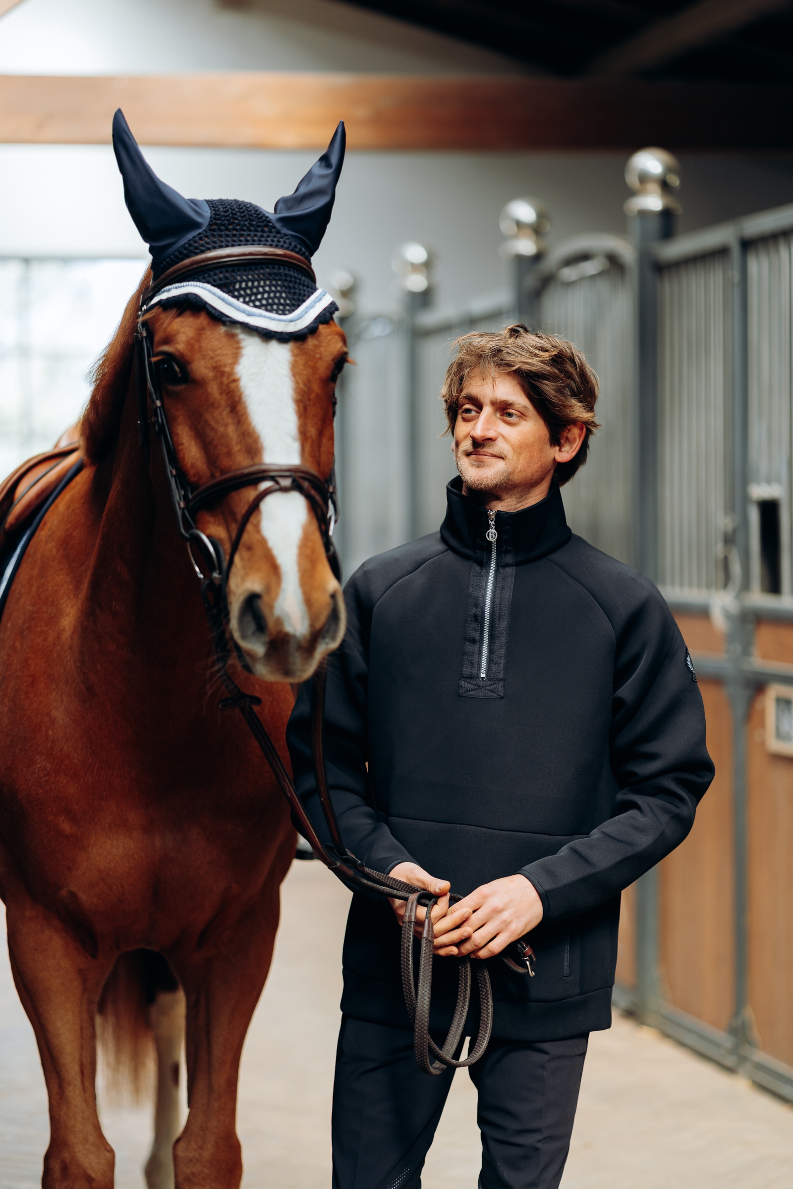 B Vertigo Nicolas miesten toiminnallinen treenipaita vetoketjullisilla taskuilla