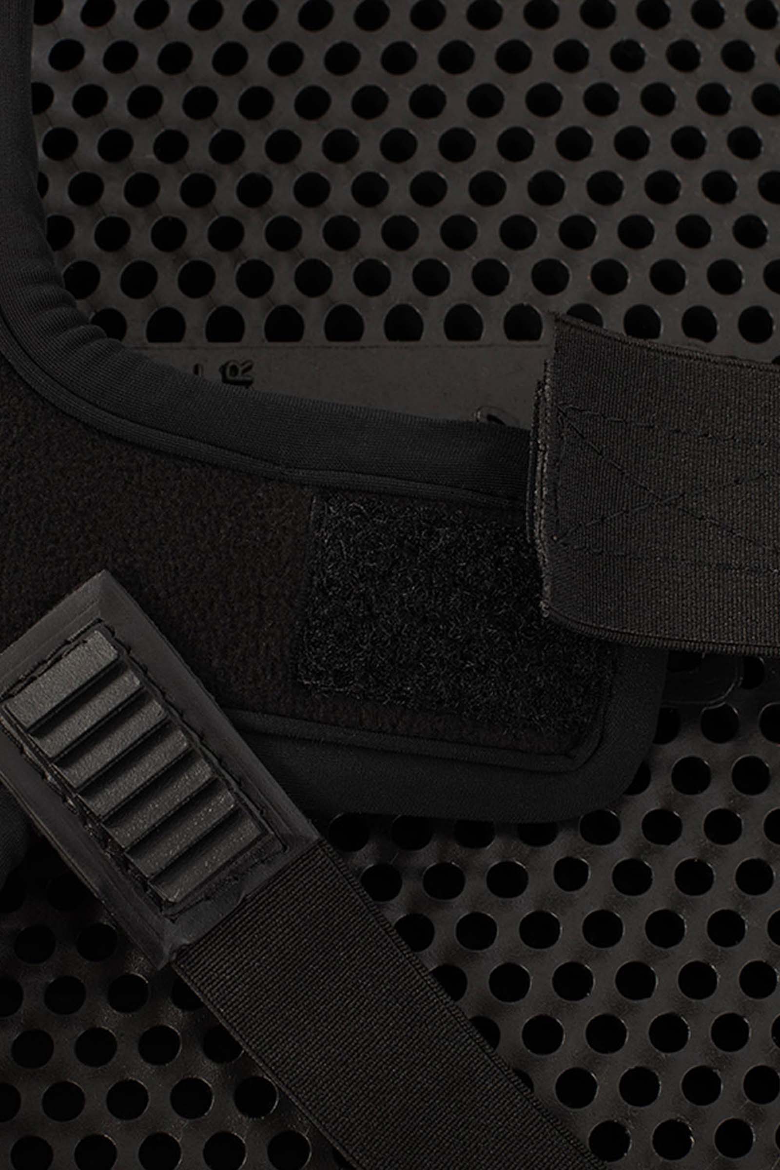 Acavallo Gel Dri-Lex satulan istuinpehmuste esteratsastukseen