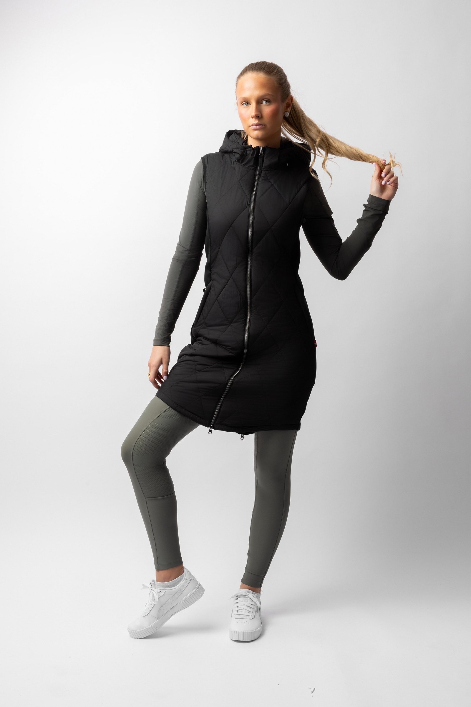 B Vertigo Agnetha naisten pitk&auml; topattu liivi  