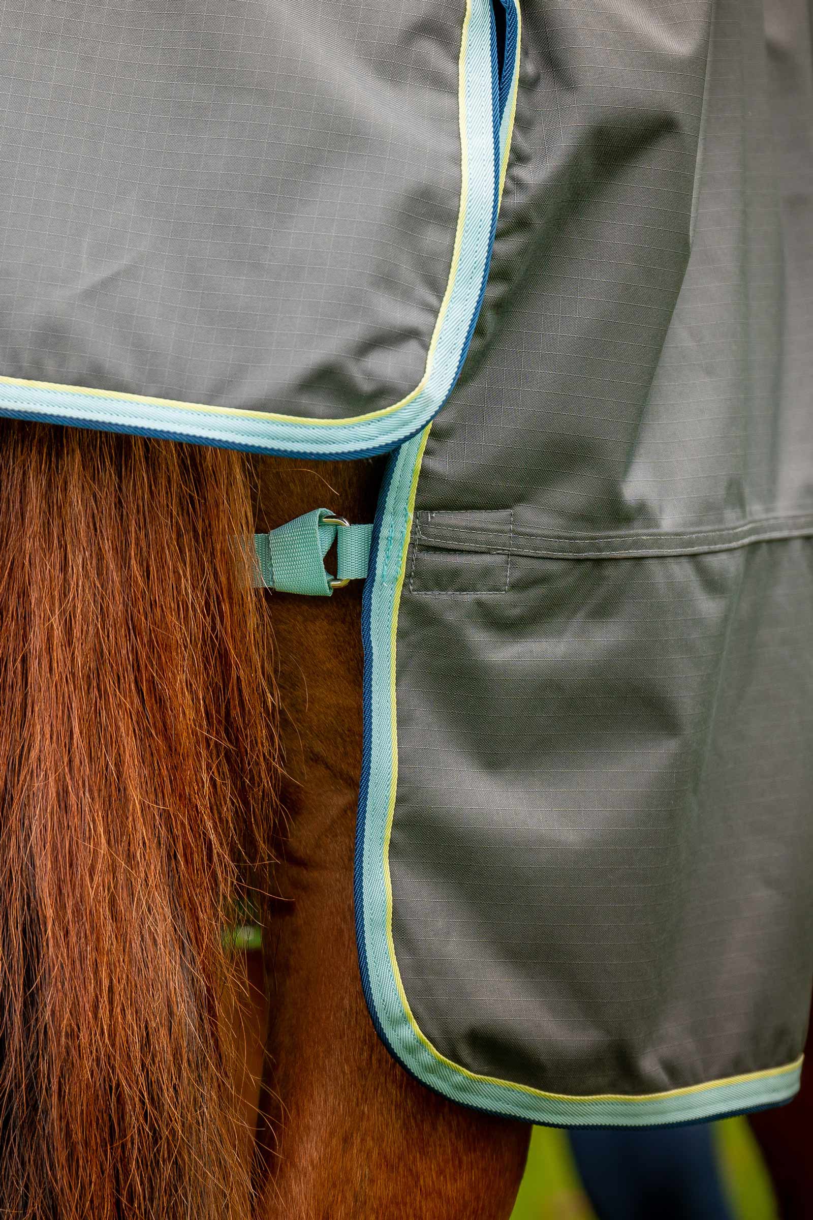 Horseware Amigo Hero Ripstop Plus ulkoloimi irrotettavalla kaulaosalla, 200g