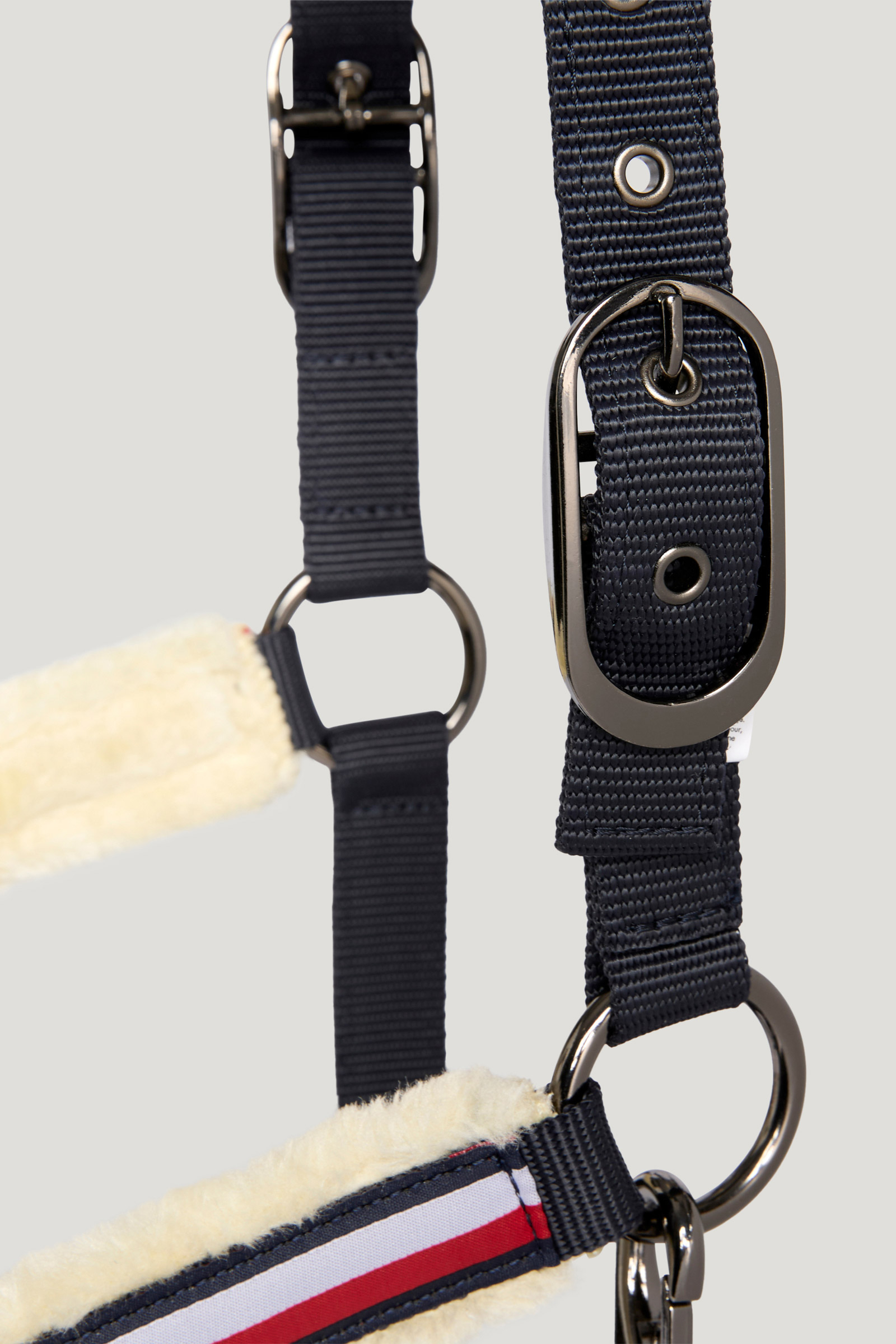 Tommy Hilfiger Equestrian Yale setti tekoturkisriimulla ja taluttimella