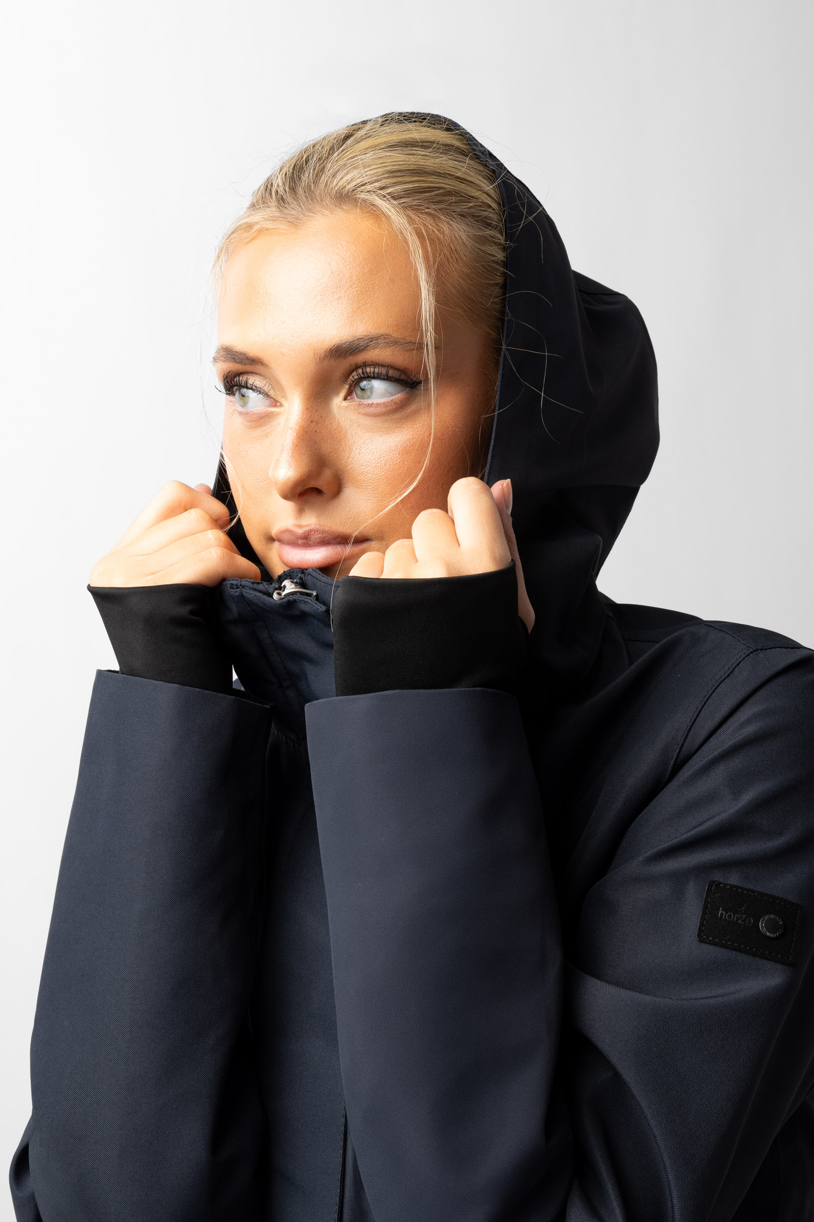 Horze Jadine Naisten tekninen vedenpitävä kesäratsastustakki