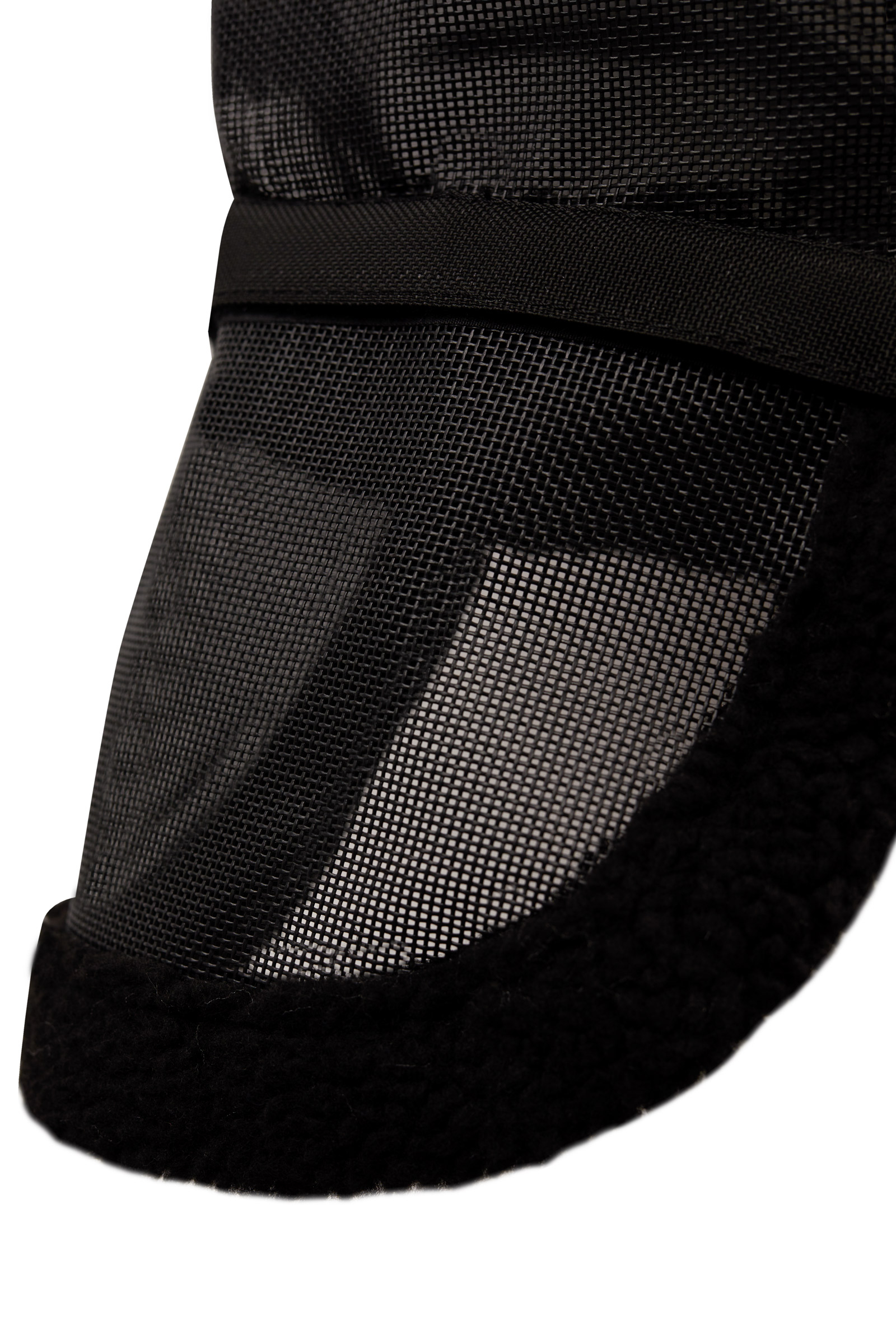 Horze kärpäshuppu tukikaarella