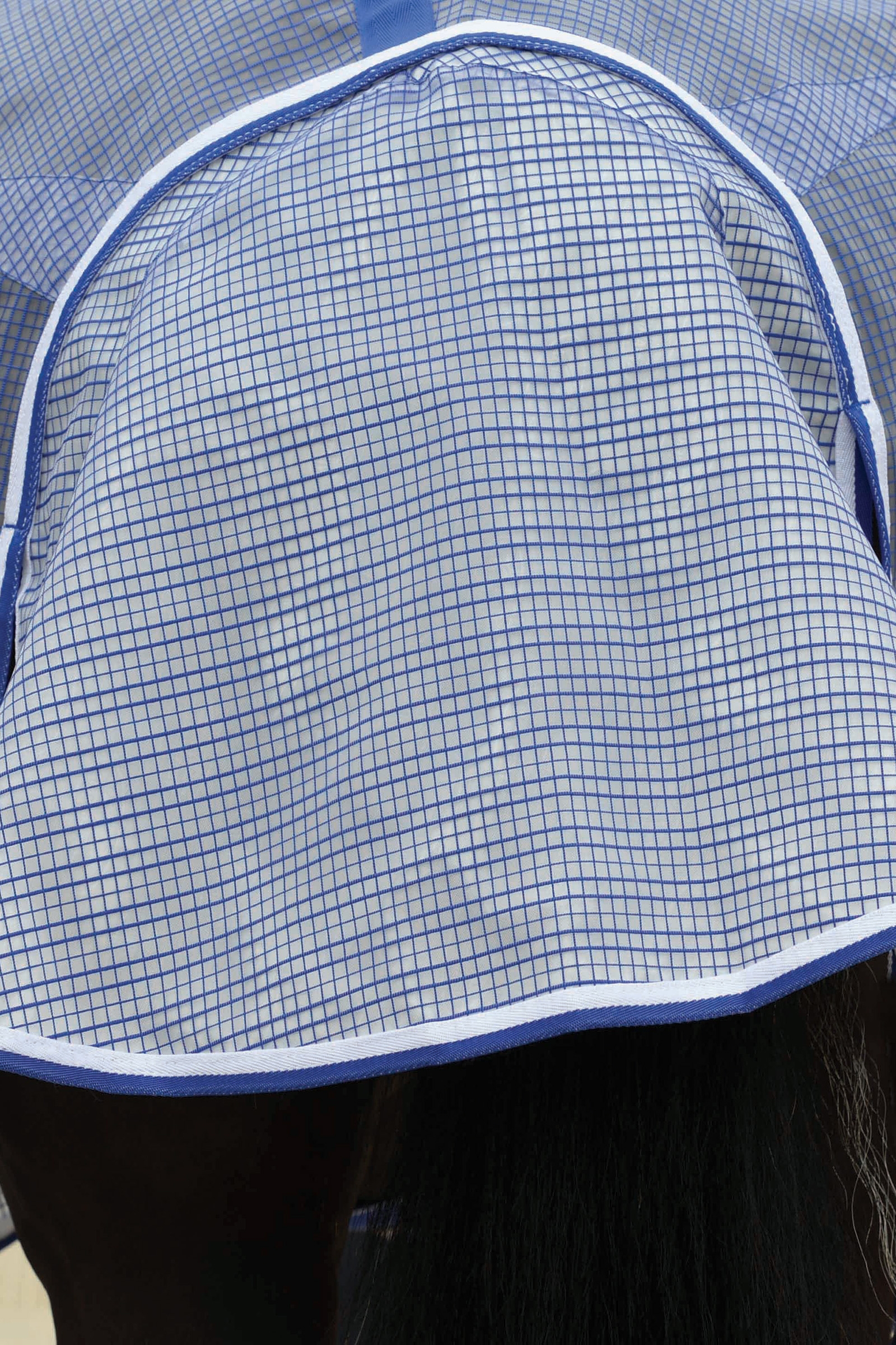 Weatherbeeta Comfitec Ripshield Plus Ultra Belly Wrap -yhdistelmäkaulassa