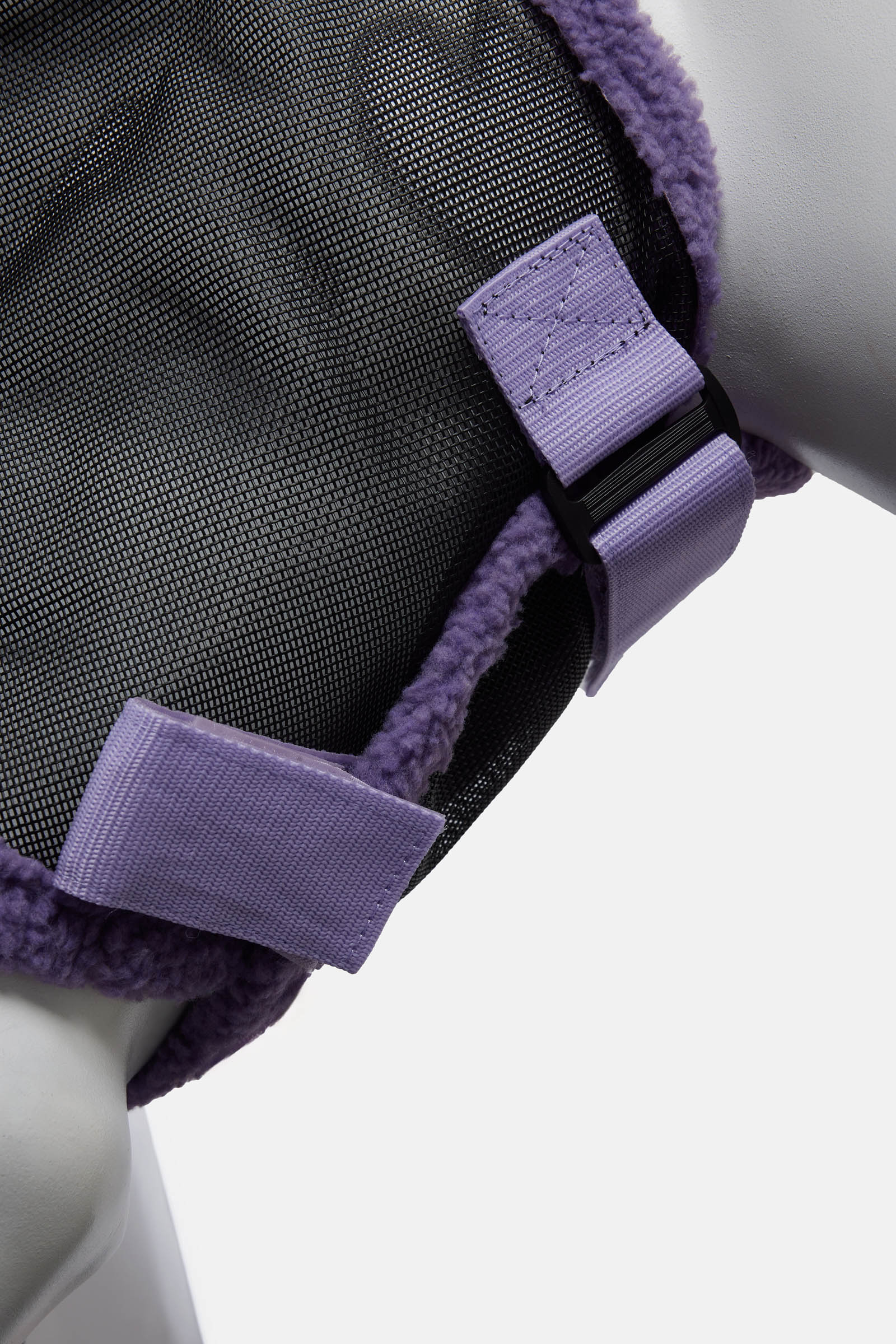 Horze k&auml;rp&auml;shuppu tukikaarella