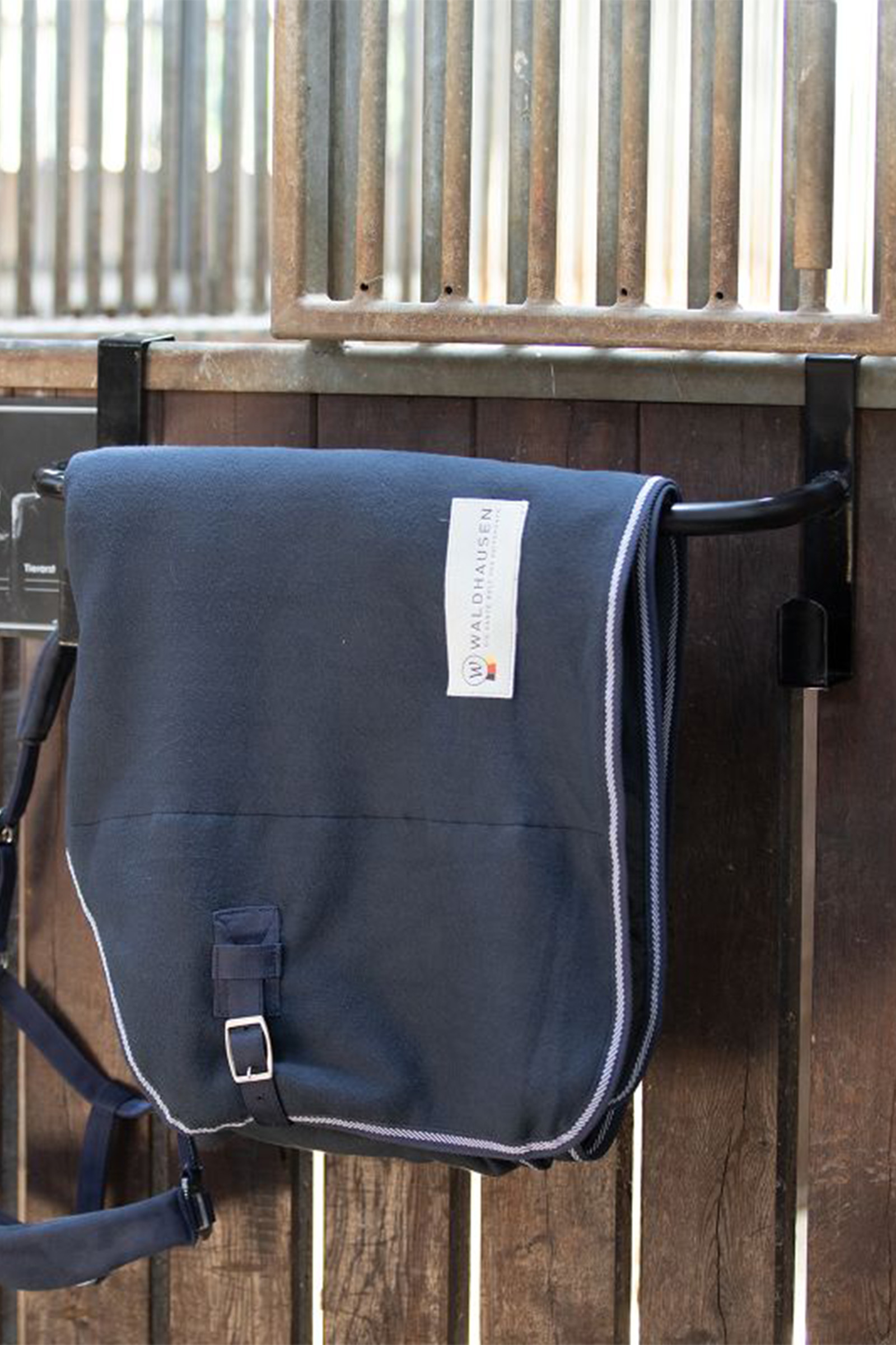 Waldhausenin loimi- ja oviteline tallioveen, säädettävä