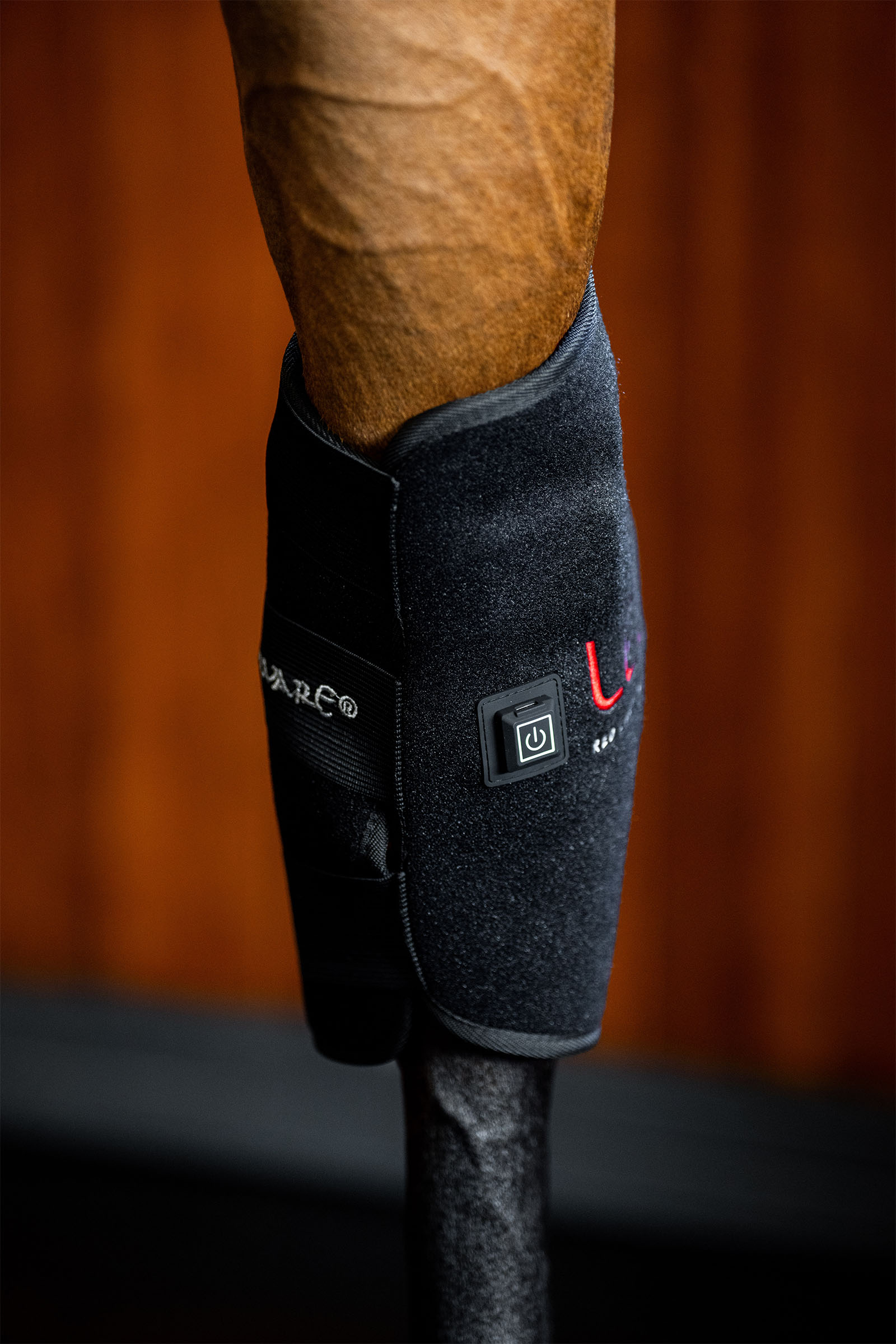 Horseware LED punavalohoitoinen kinnersuoja (1 kpl)