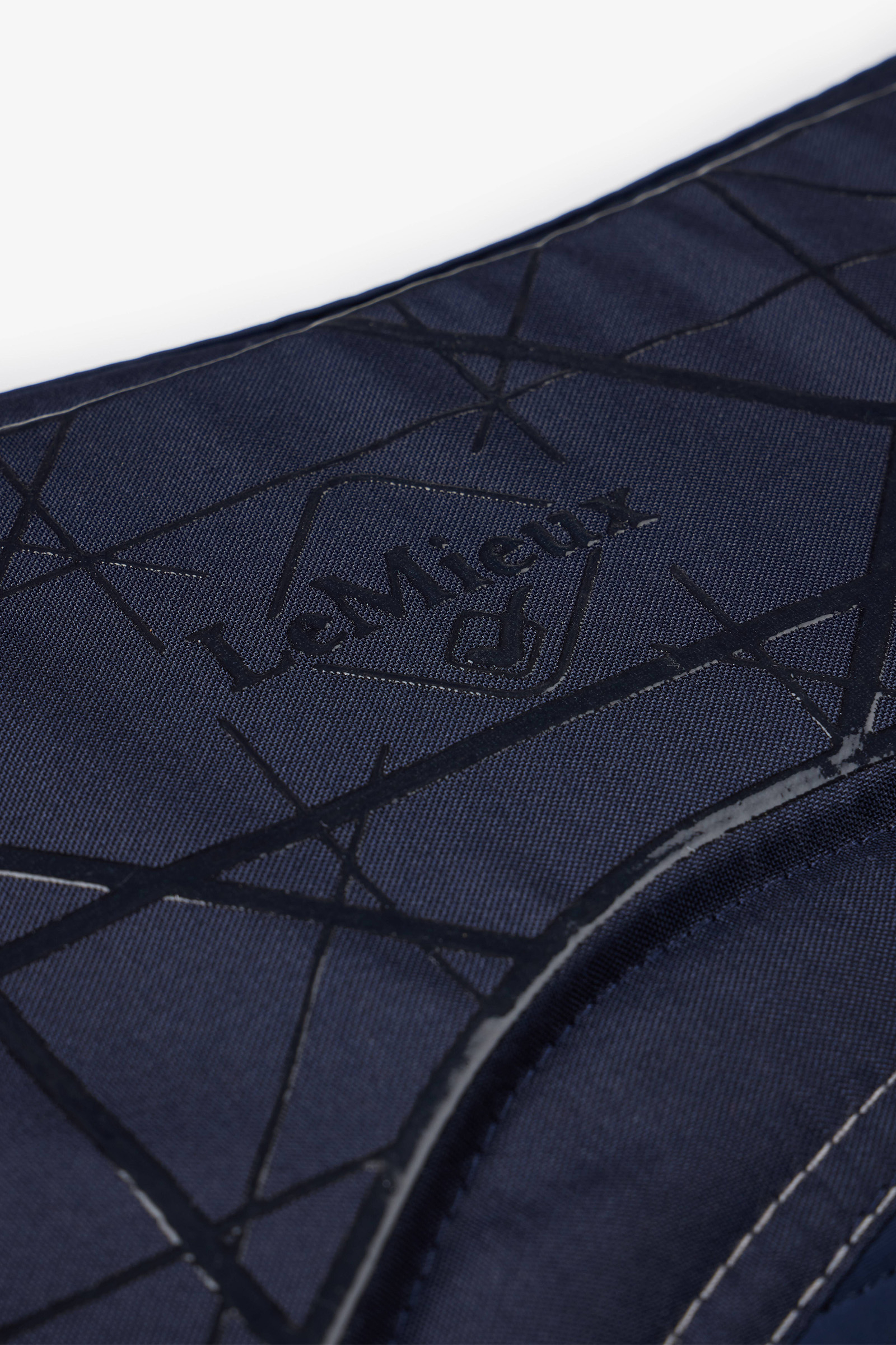 LeMieux Soft Shell Antiliukumaton Koulusatulapeite