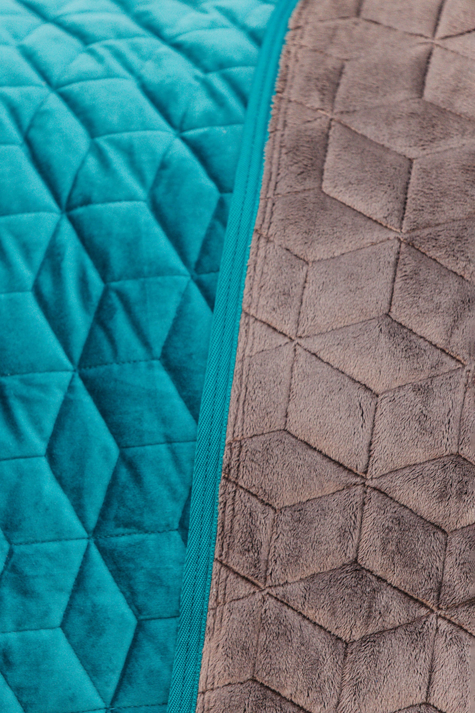 Kentucky Velvet Pony kilpailuloimi, 160 g