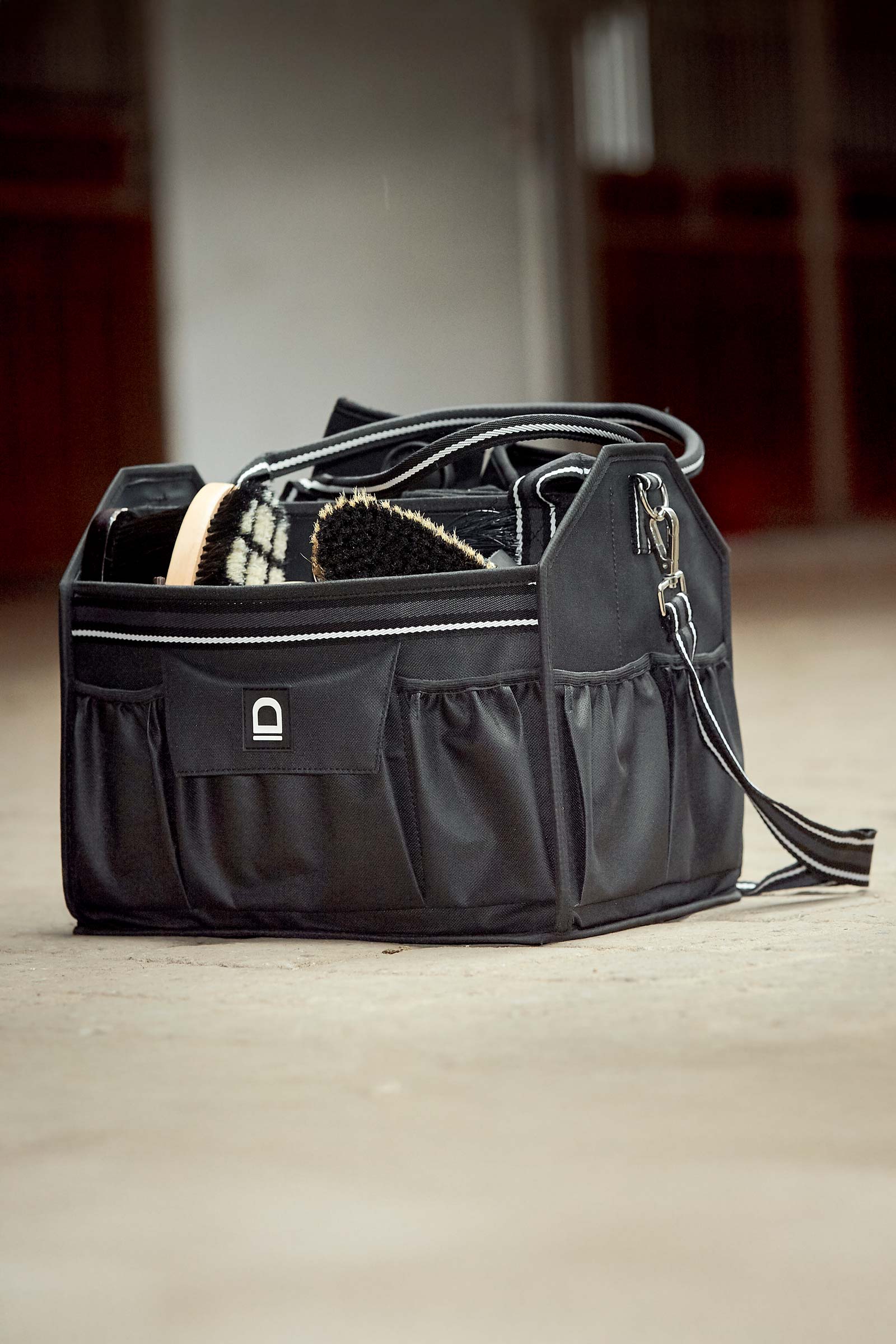 Equipage Grooming Bag