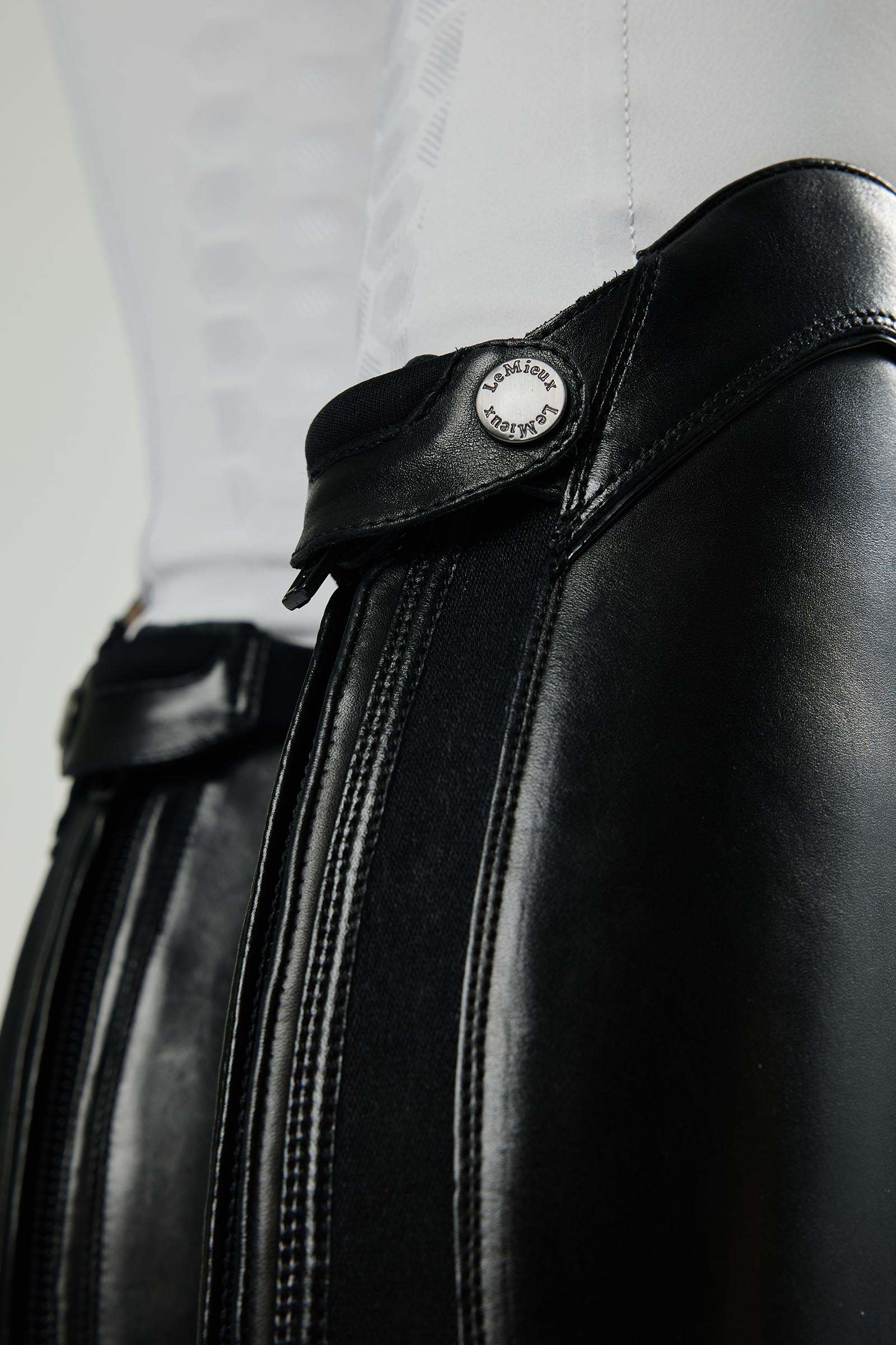 LeMieux ratsastussaappaat nauhoituksella, normaali varren pituus