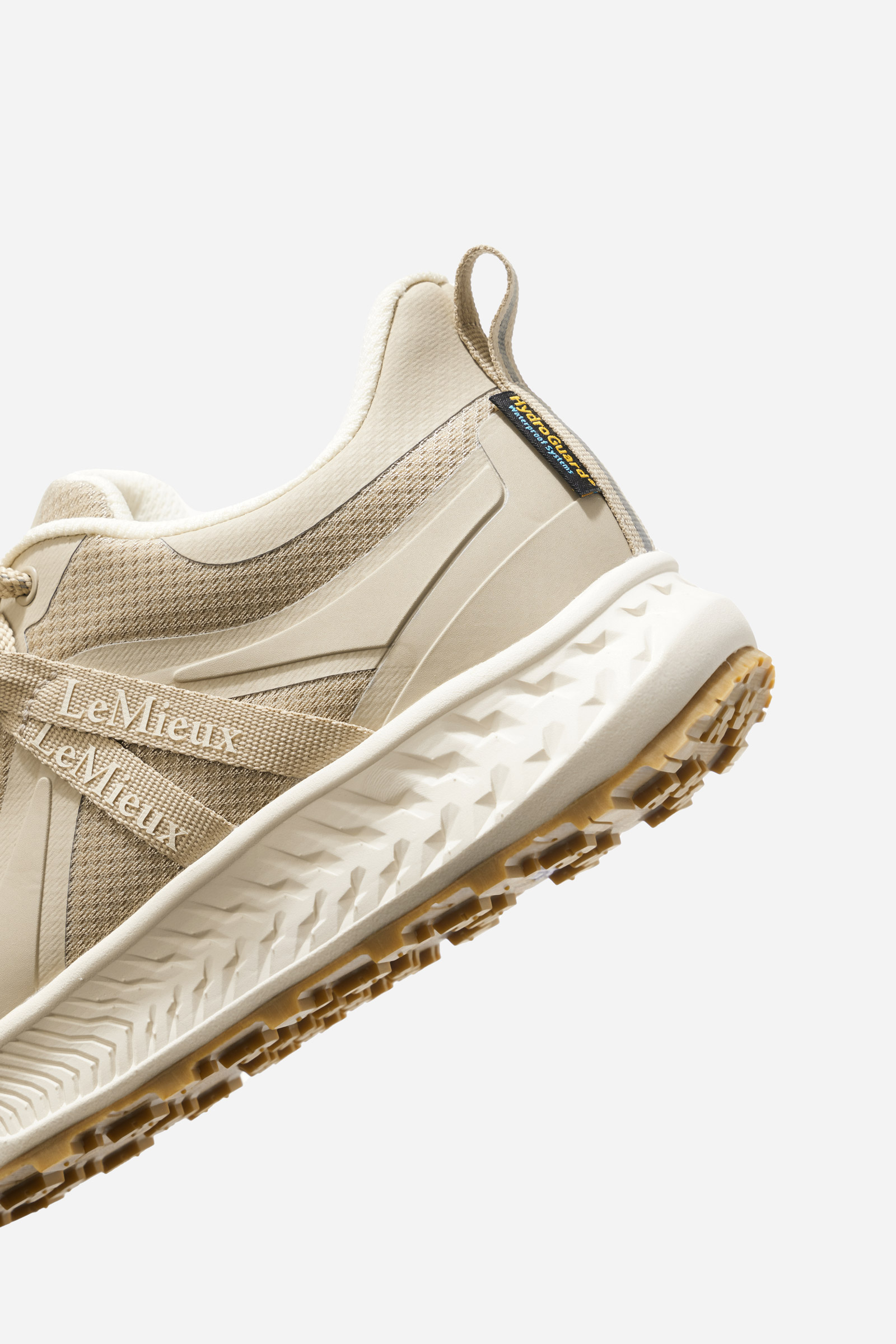 LeMieux Trax Vedenpit&auml;v&auml;t Kouluttaja II