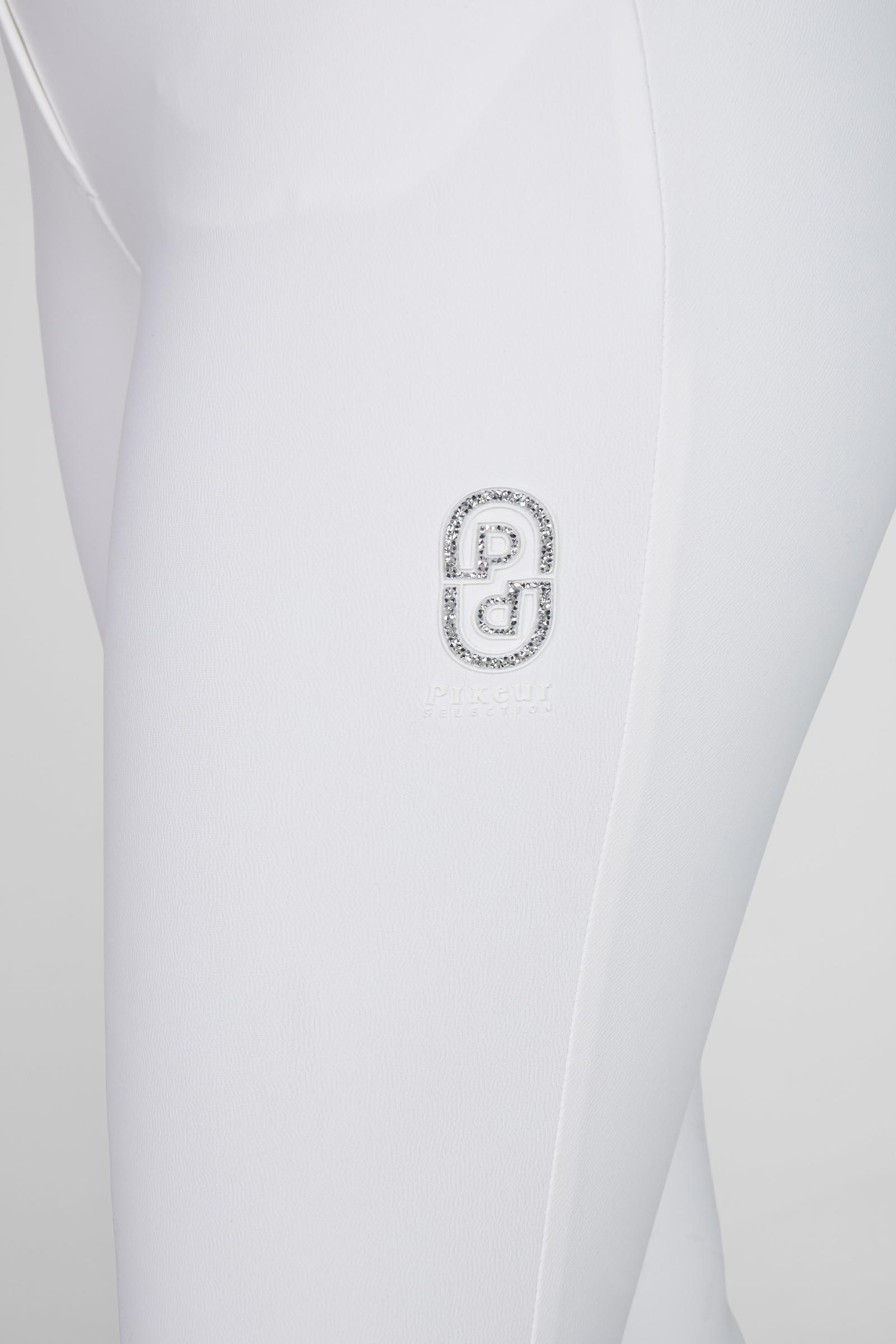 Pikeur Ceelina SD naisten kilpailuratsastushousut korkealla vy&ouml;t&auml;r&ouml;ll&auml; ja t&auml;ysgripill&auml;