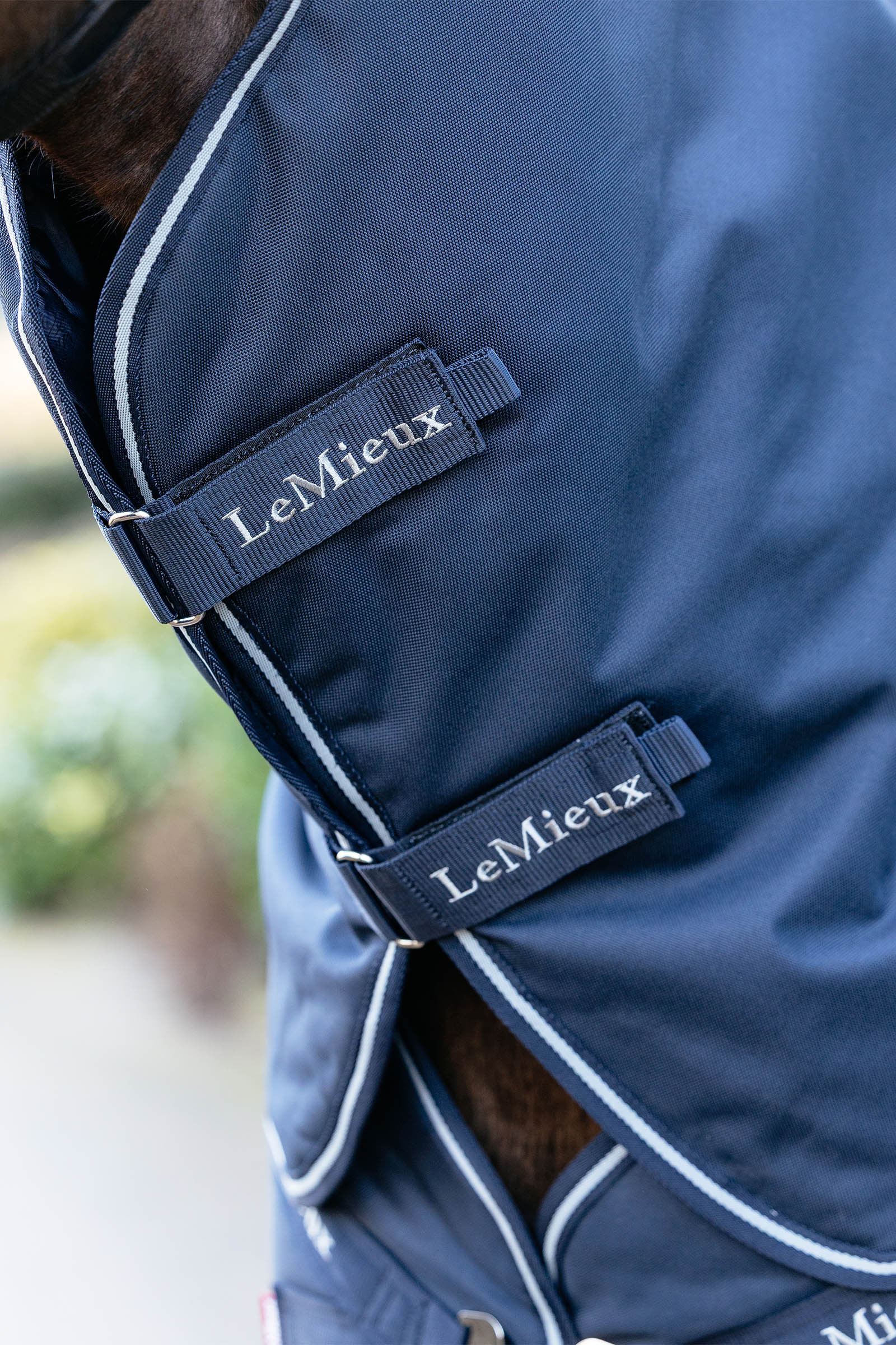 LeMieux Arika Storm-Tek loimi irrotettavalla kaulaosalla, 200 g