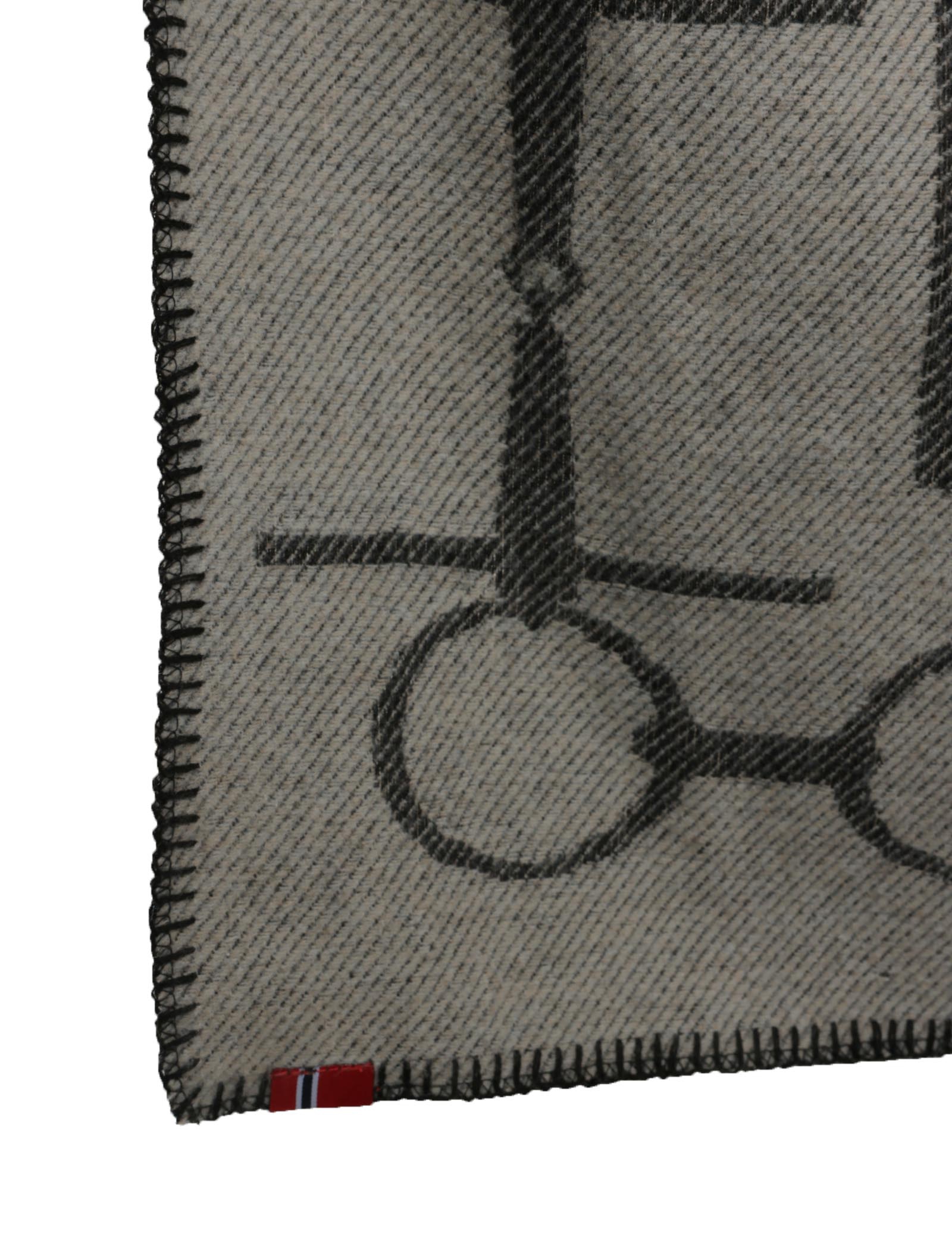 B Vertigo Kauniisti kuvioitu peitto hevosella ja kuolaimella