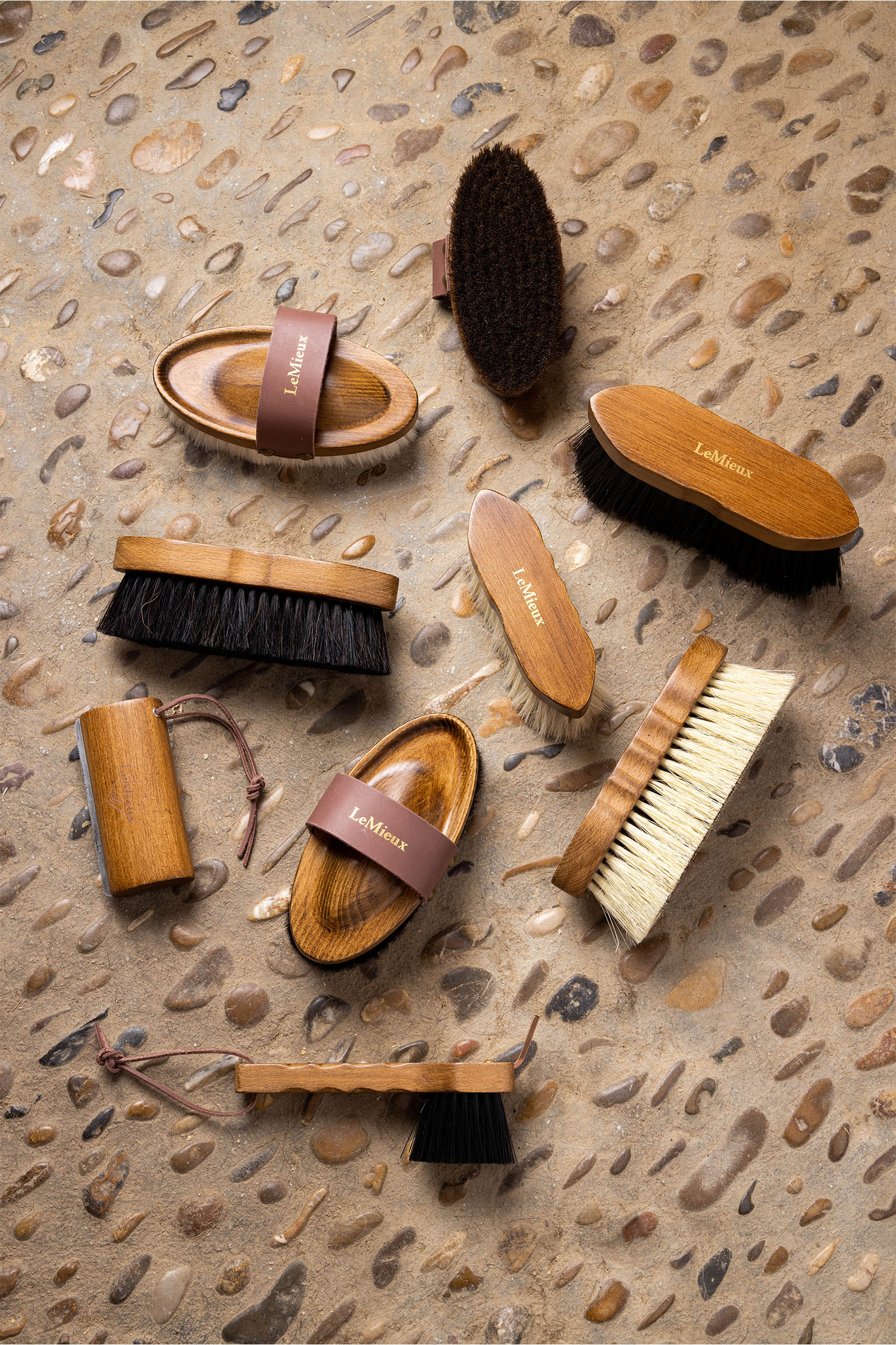 LeMieux Artisan pehme&auml; t&auml;plik&auml;s sivellin