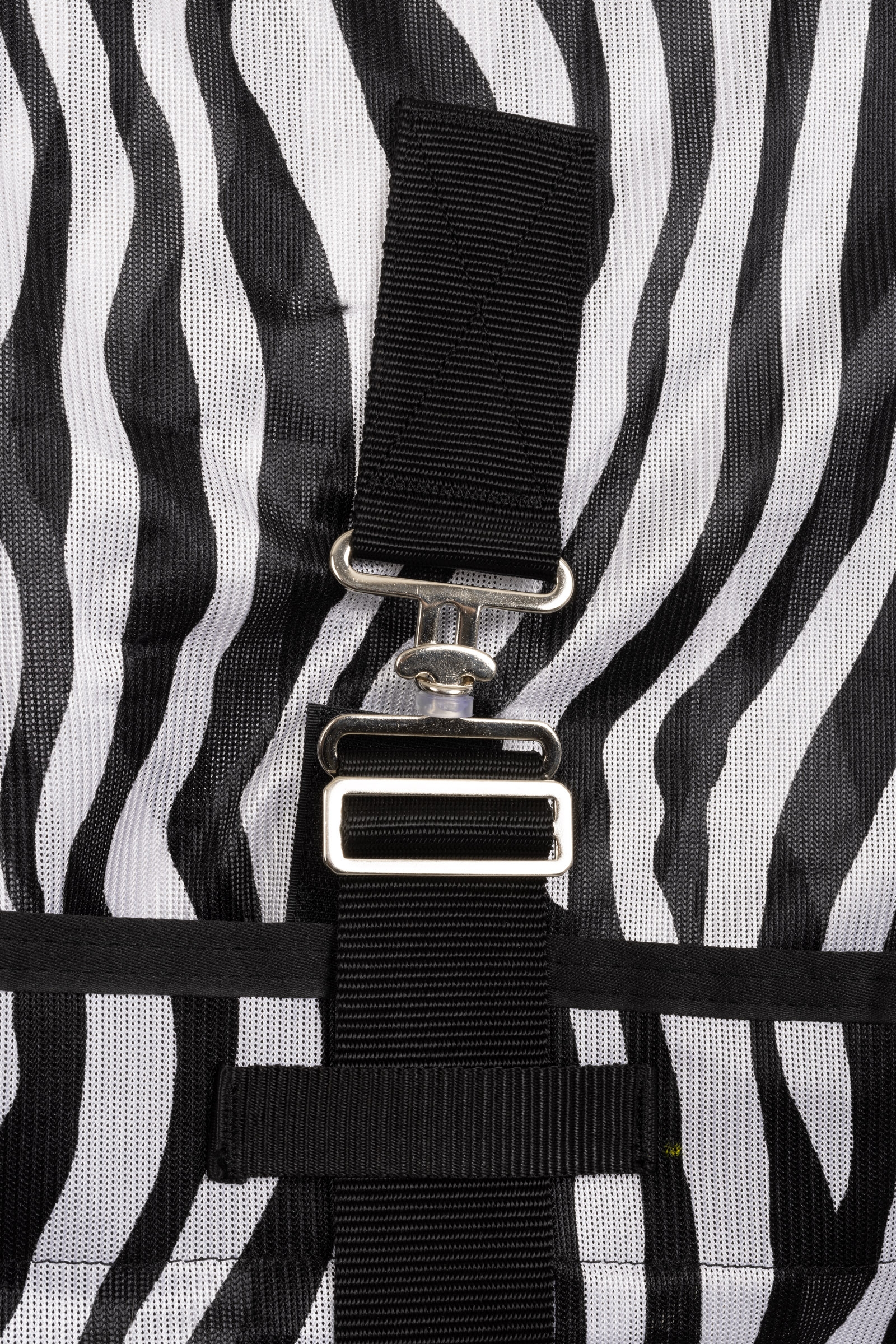 Horze Defender Pony hy&ouml;nteisloimi kaulakappaleella