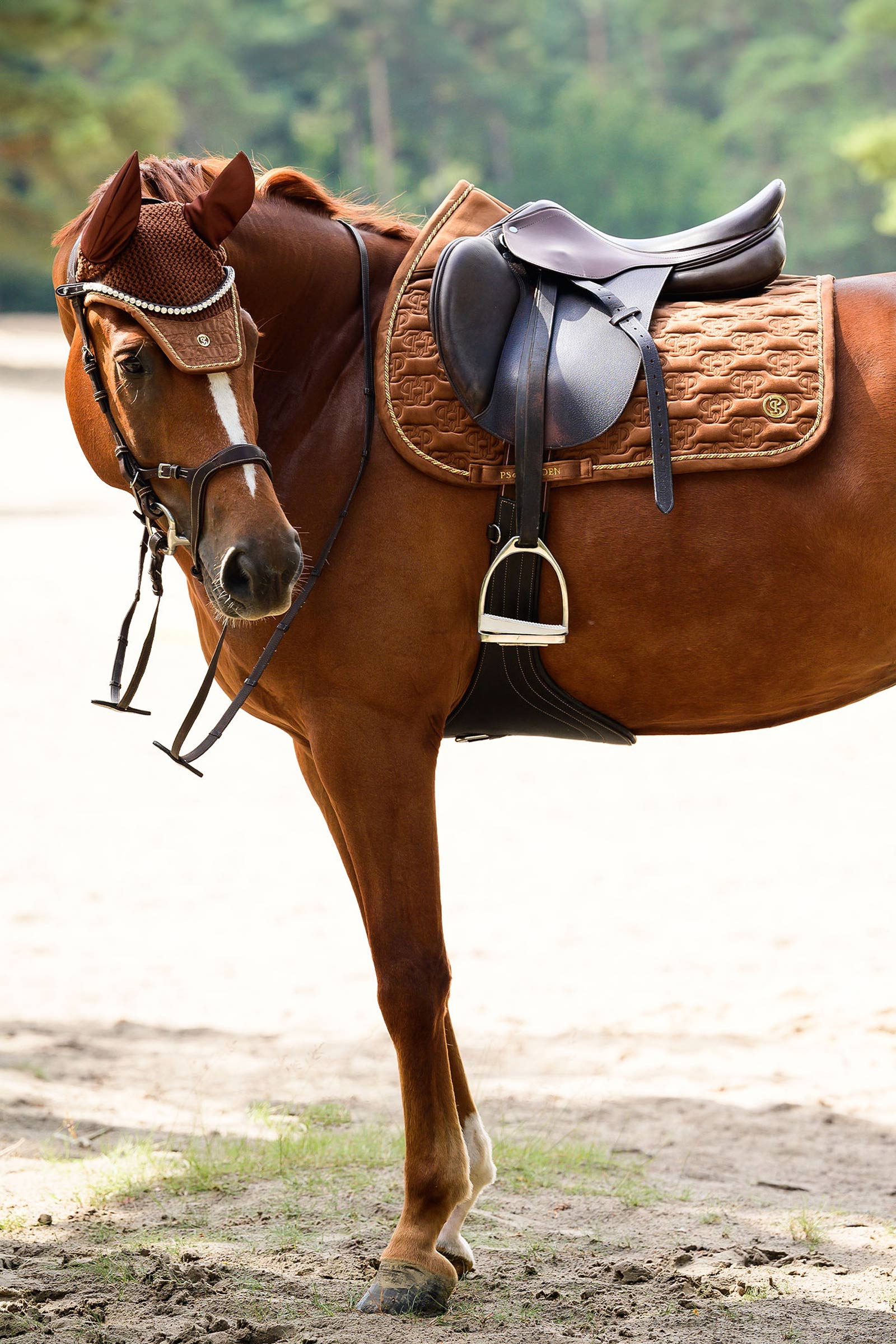 PS of Sweden satulahuovat Velvet Monogram este