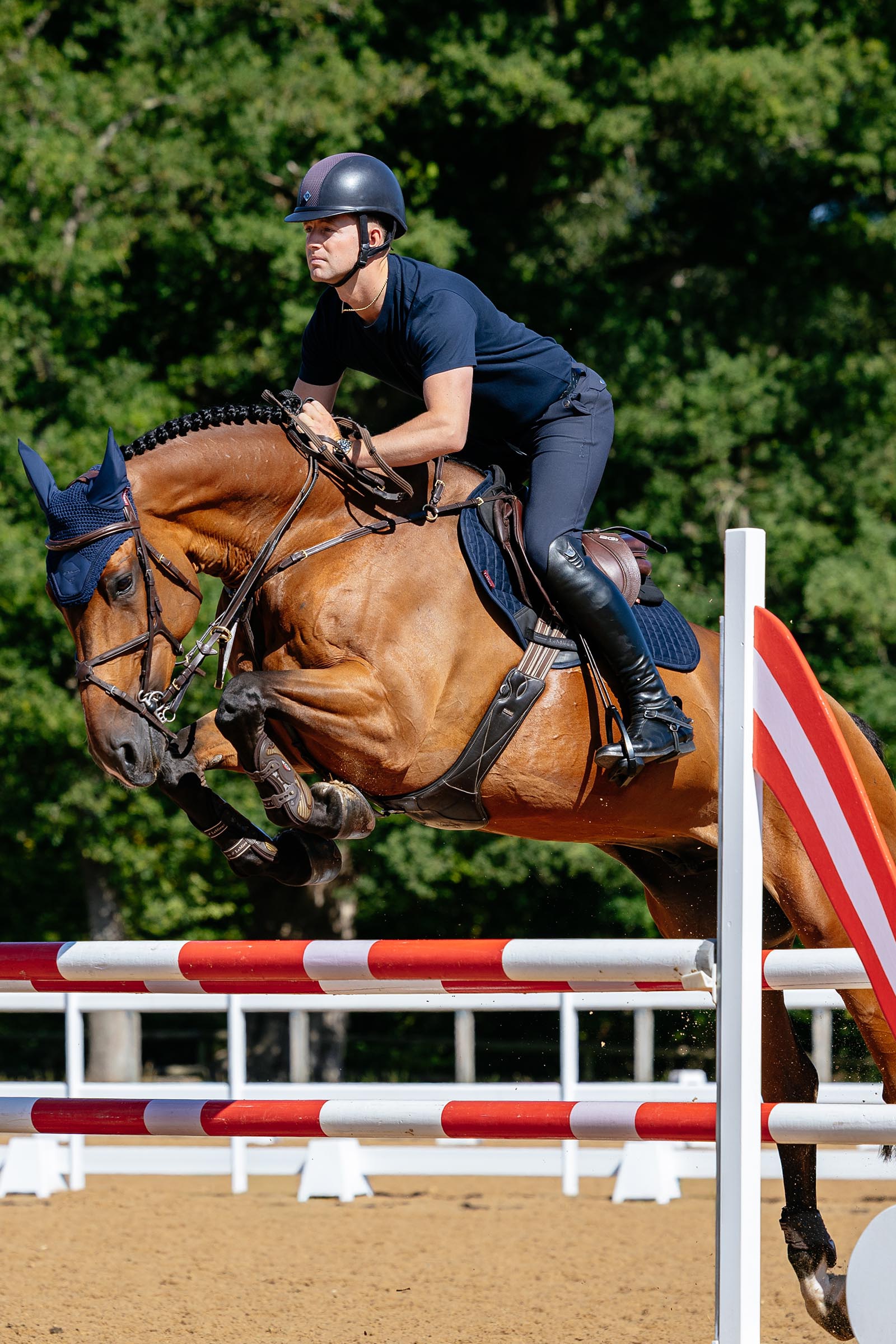 LeMieux Suede Close Contact esteratsastus satulahuopa