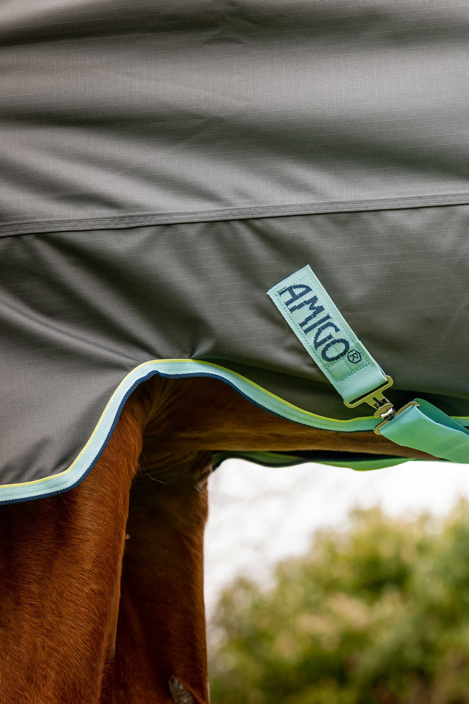 Horseware Amigo Hero Ripstop Plus ulkoloimi irrotettavalla kaulaosalla, 200g