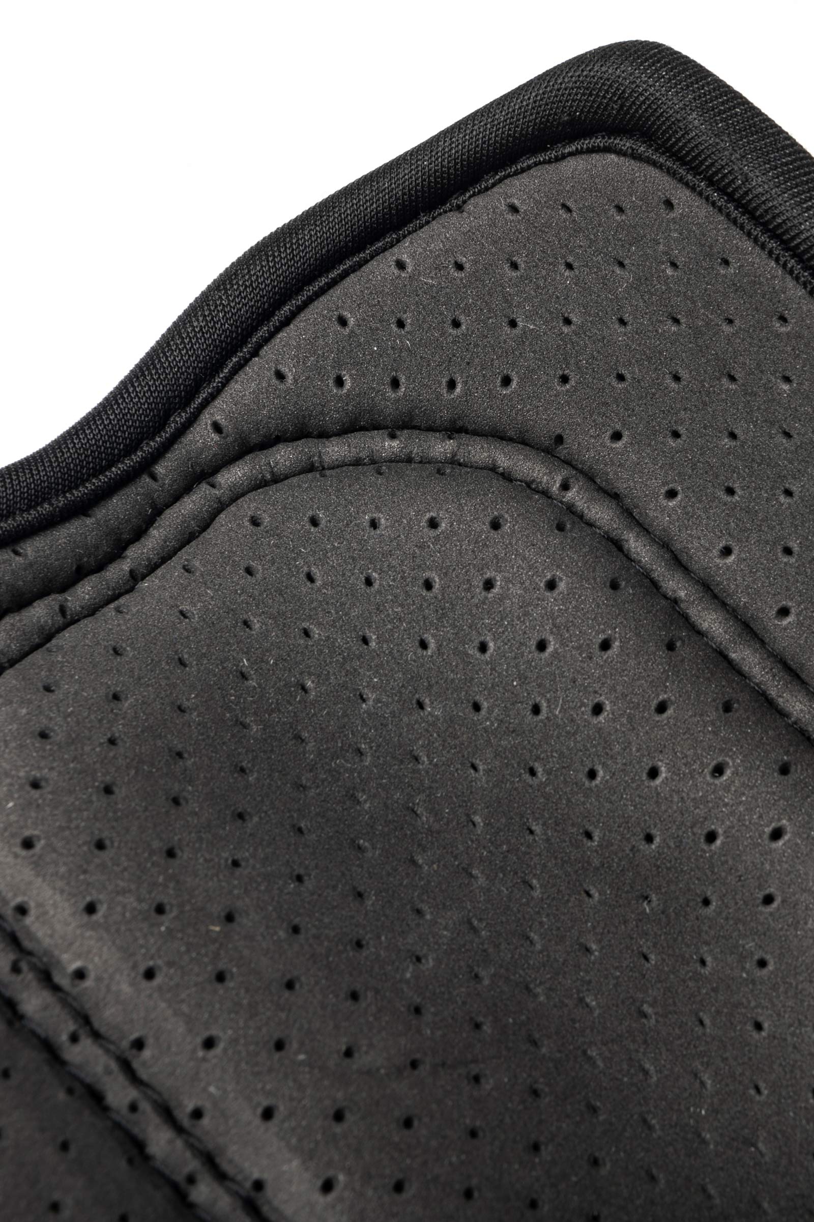 LeMieux Carbon Air XC suojat etujalkoihin