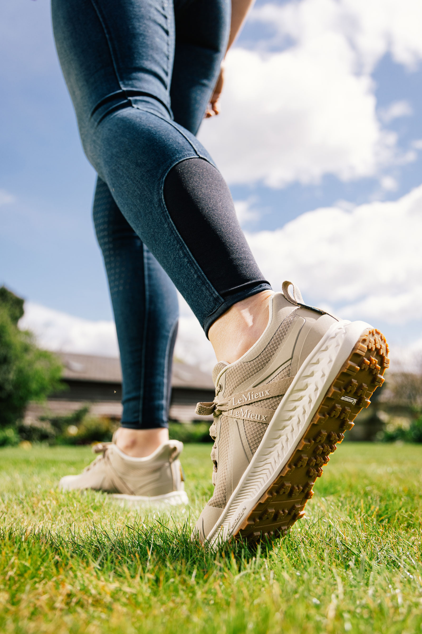 LeMieux Trax Vedenpit&auml;v&auml;t Kouluttaja II