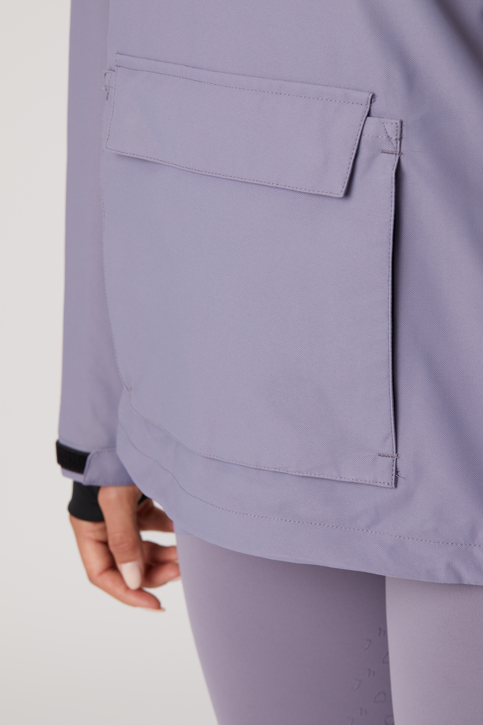 Horze Ayla naisten ratsastussadetakki vetoketjuilla