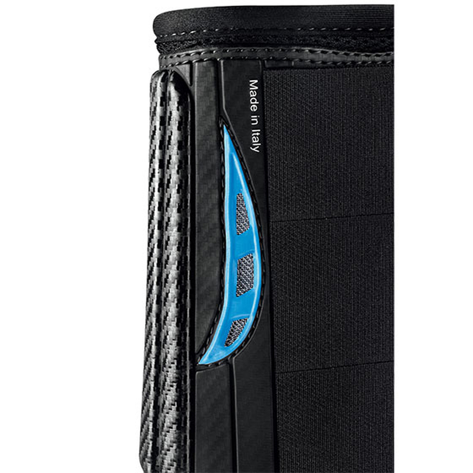 Veredus E-Vento kenttäratsastussuojat etujalkoihin