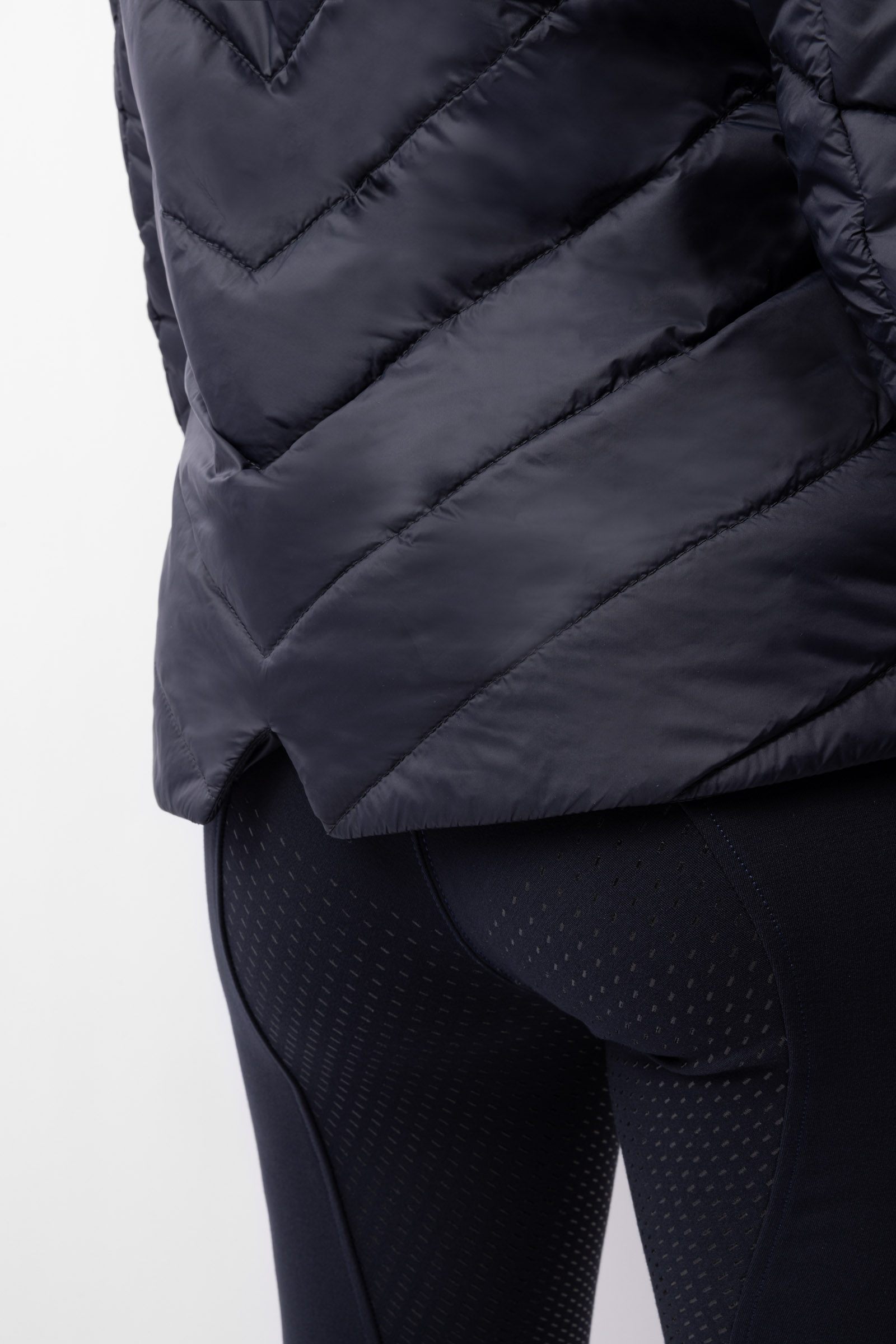 Horze Aurora topattu parkatakki irrotettavalla helmaosalla