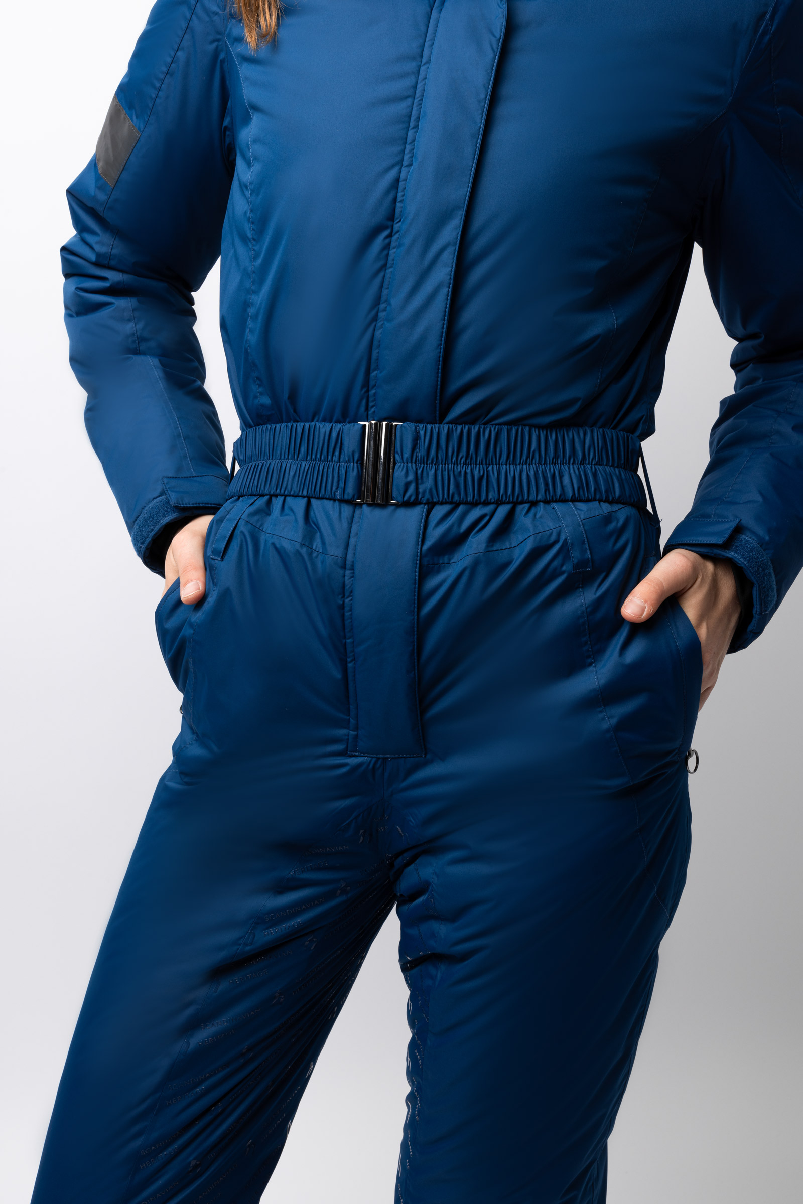 Horze Annica Naisten vedenpit&auml;v&auml; vuoritettu haalari