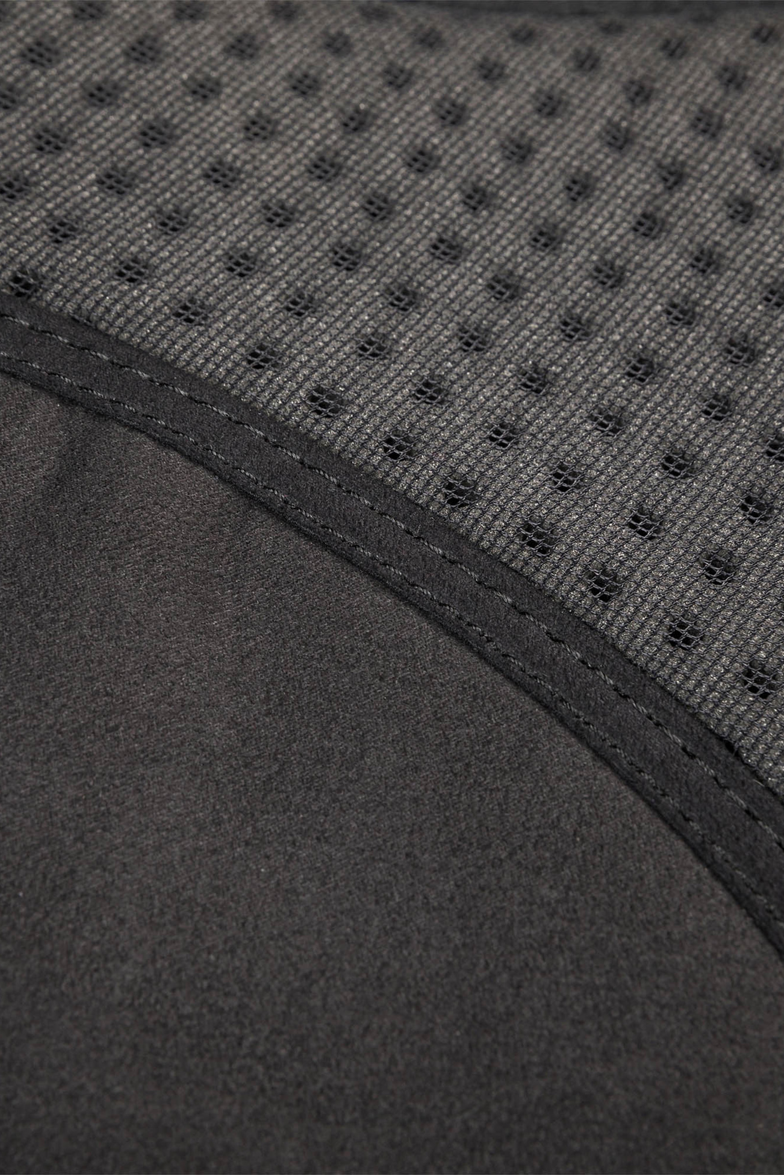 Back on Track Aurora Satula Romaani