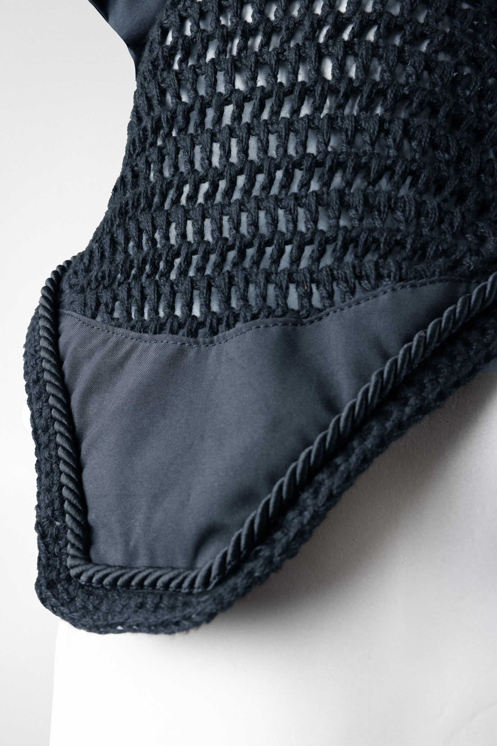 Horze Lucca Korvahuppu