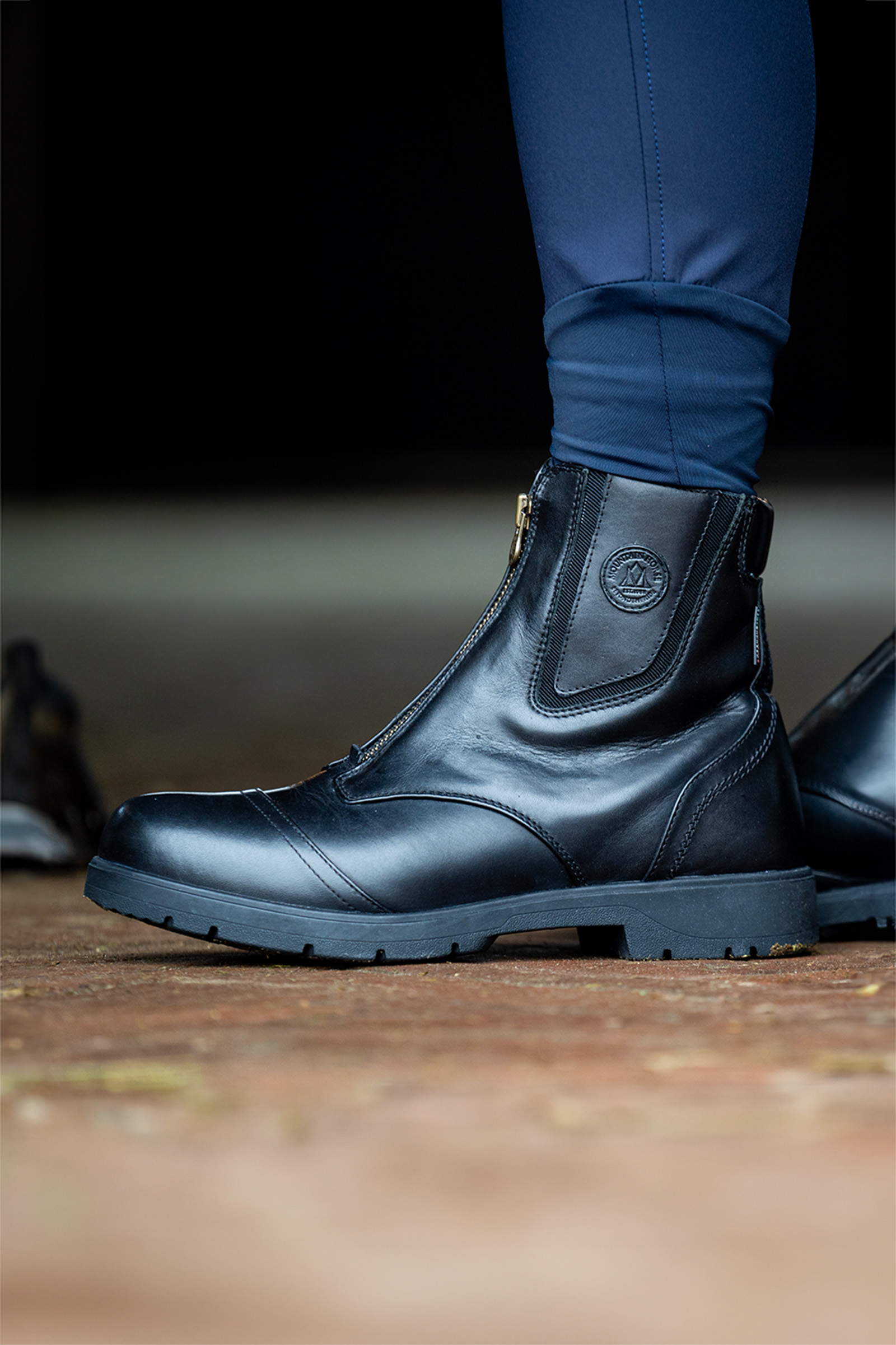 Mountain Horse Wild River tallikeng&auml;t vetoketjulla