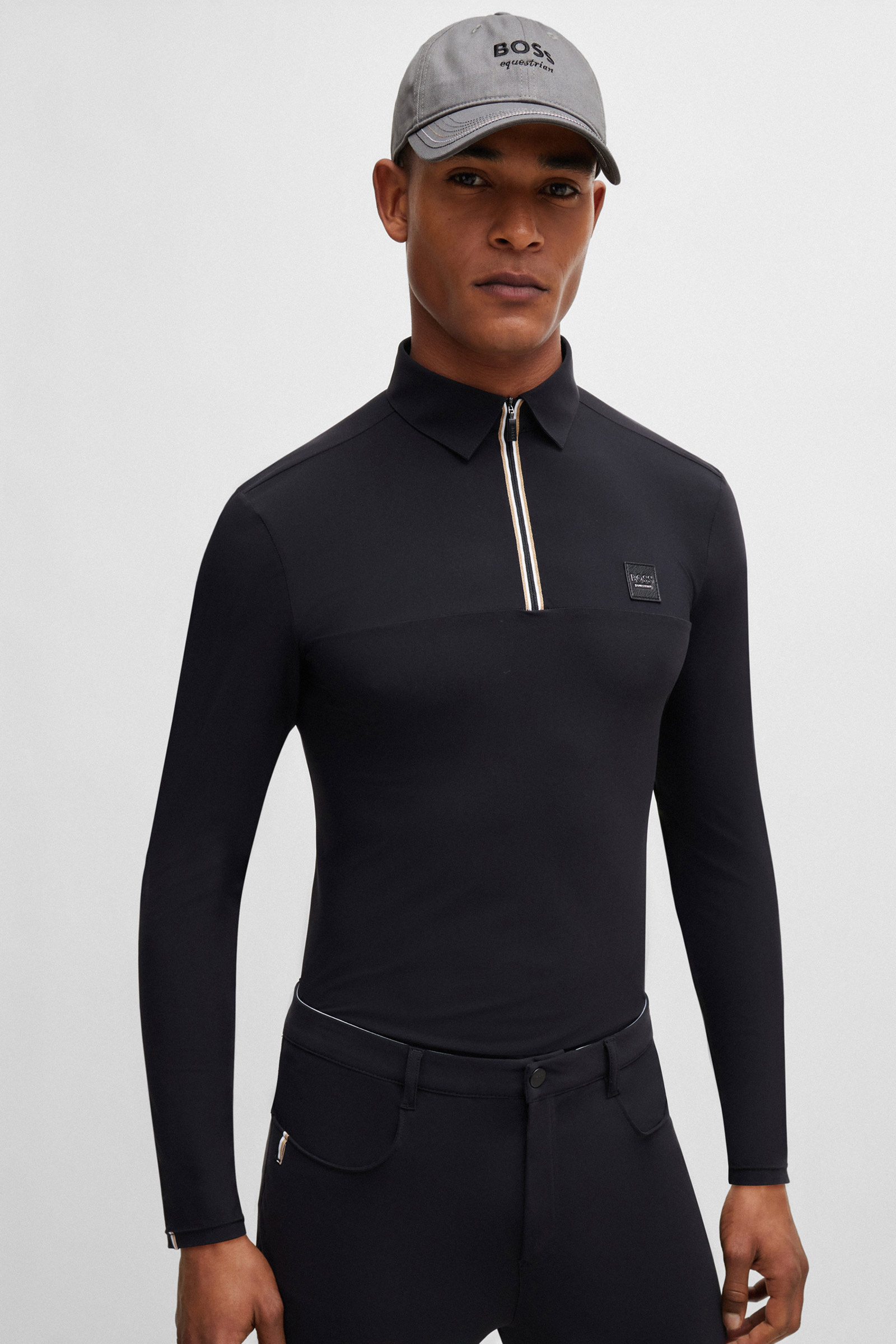 Boss lippis brodeerauksella